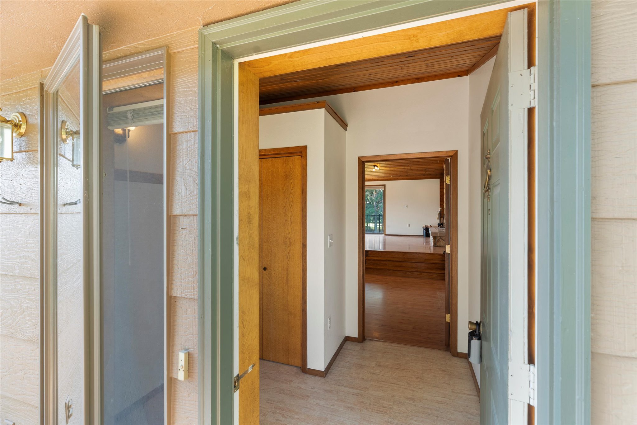 2175 Whitefish Stage