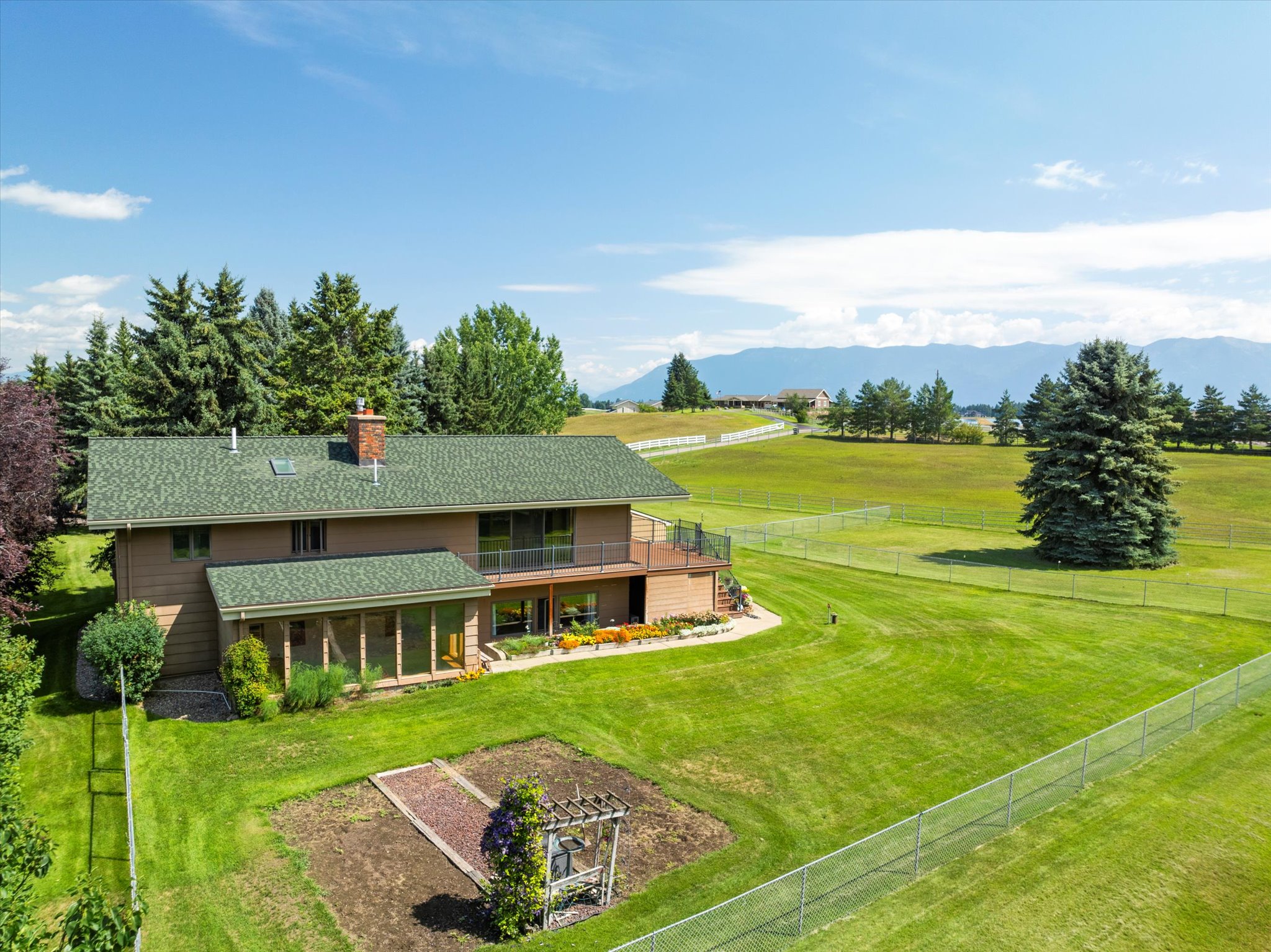 2175 Whitefish Stage