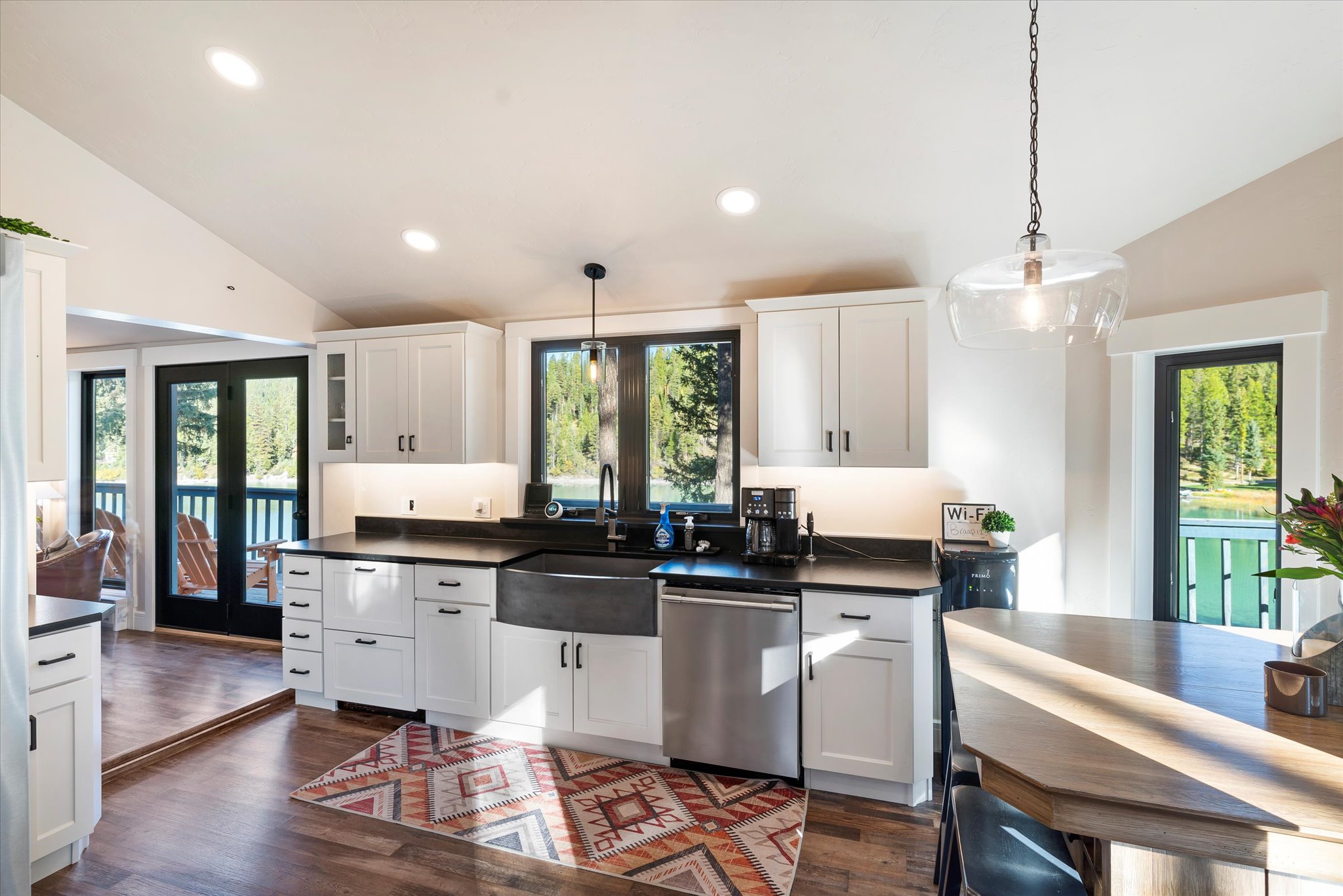 312 & 318 Island Dr.