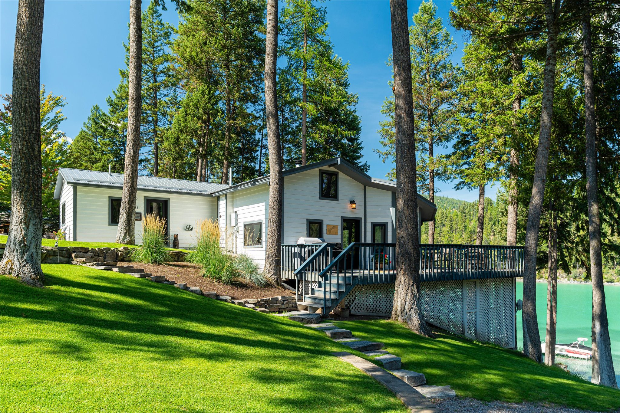 312 & 318 Island Dr.