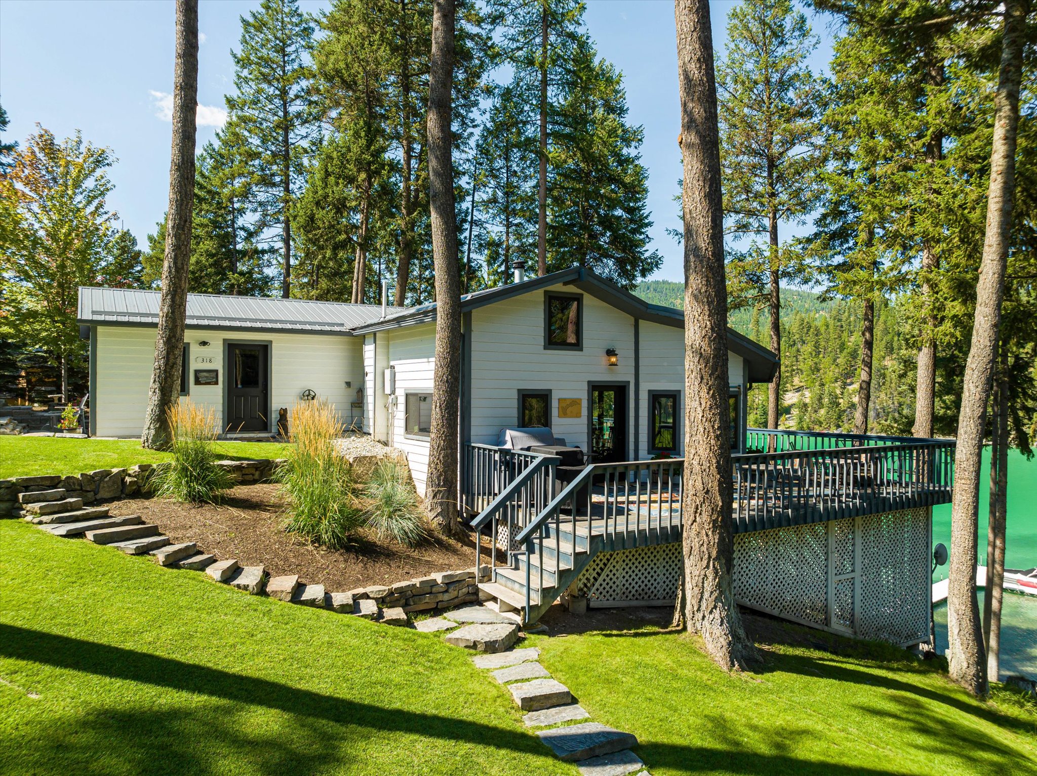 312 & 318 Island Dr.