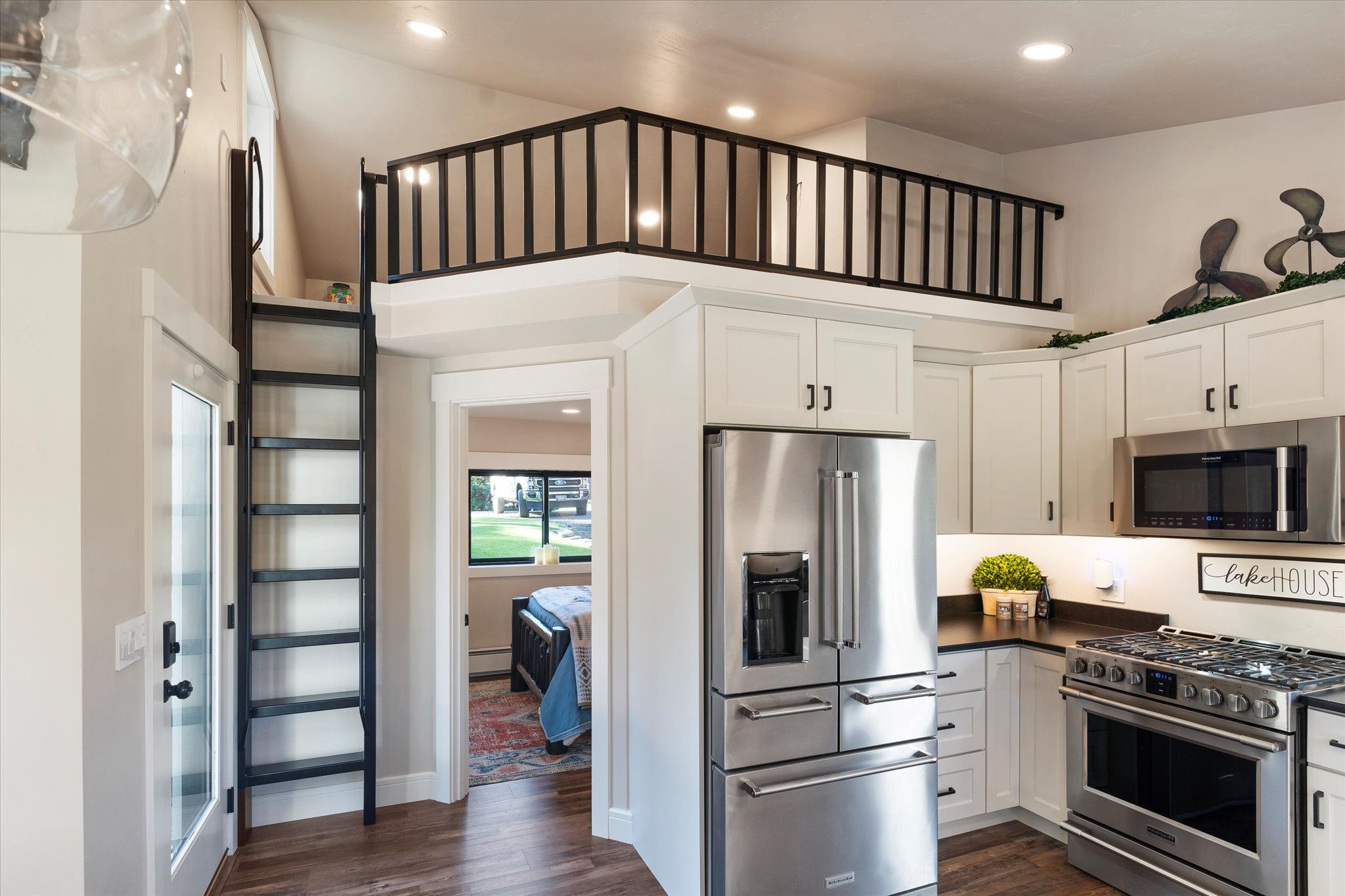 312 & 318 Island Dr.