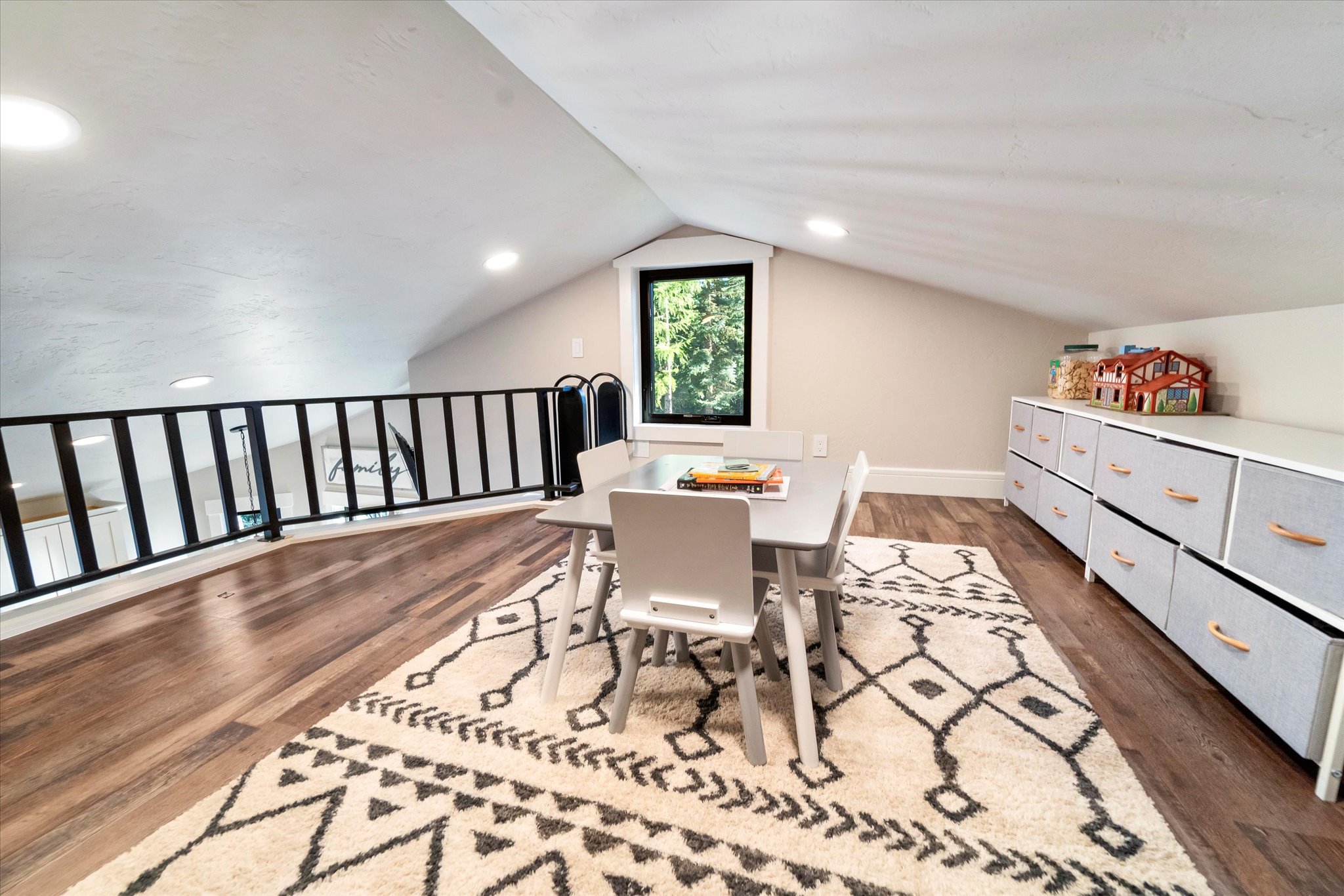 312 & 318 Island Dr.