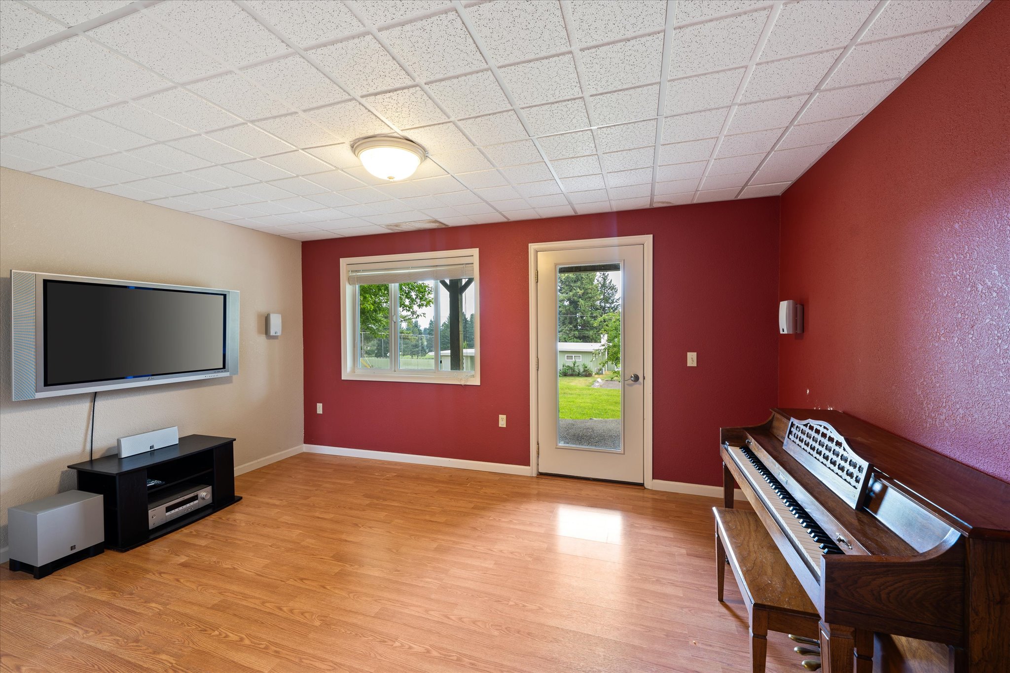 164 Crestline Avenue