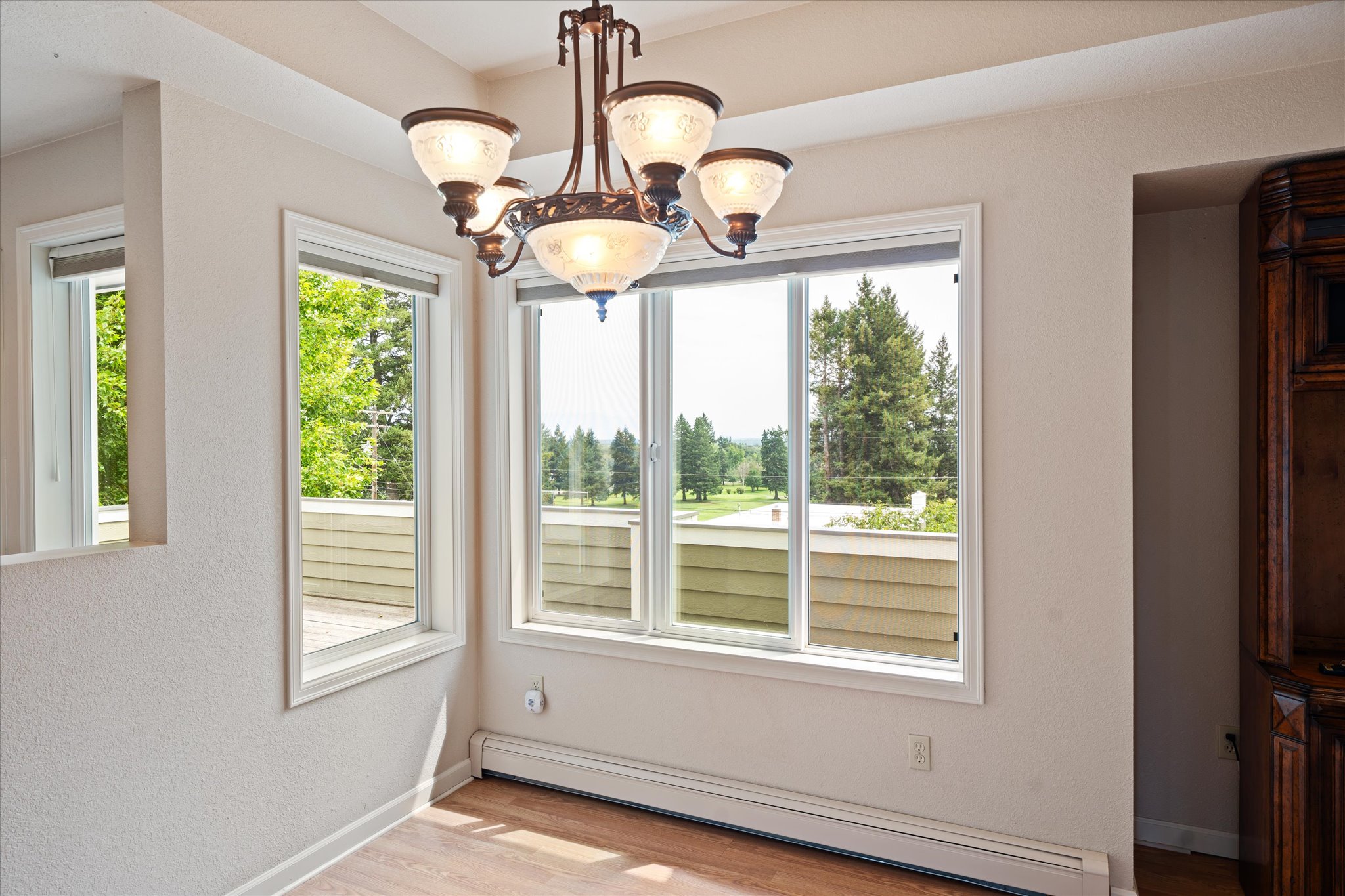 164 Crestline Avenue