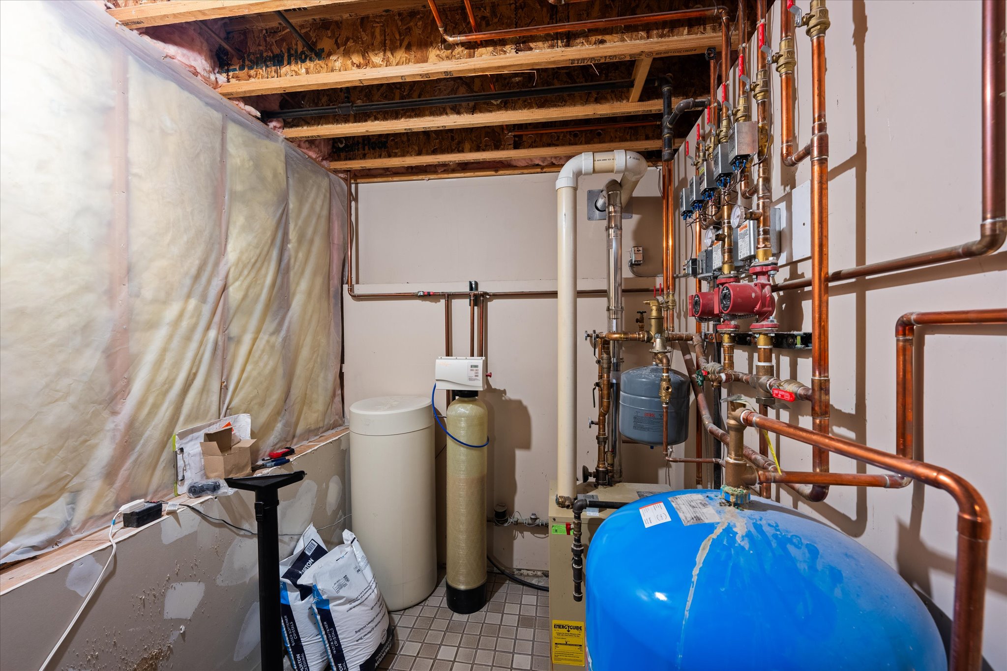 164 Crestline Avenue