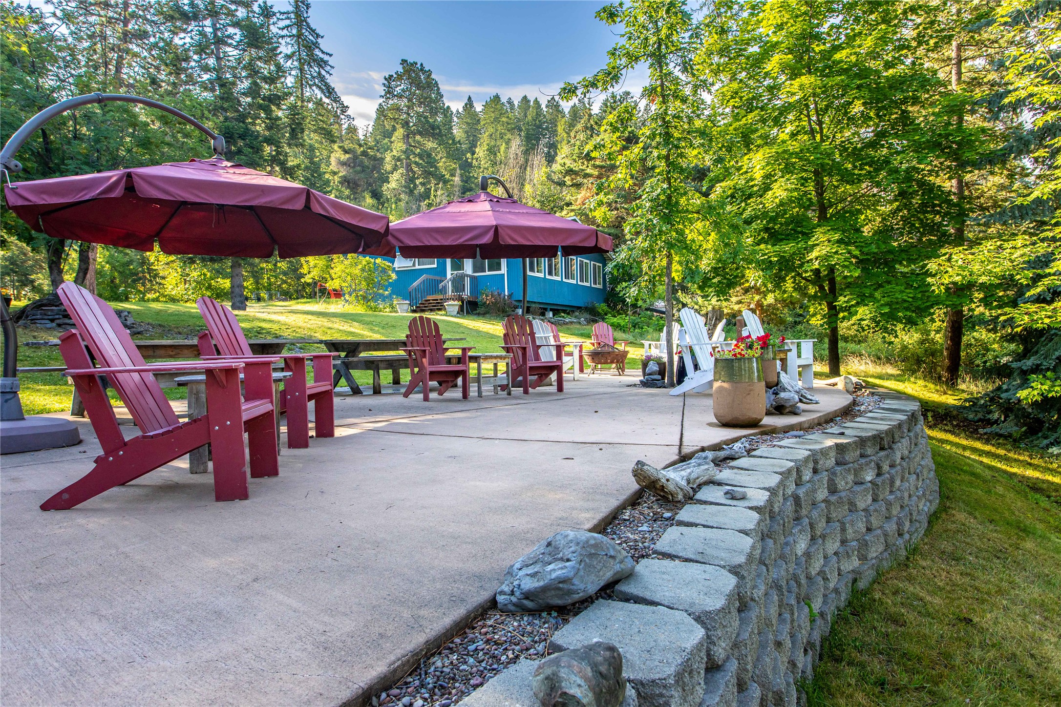 338 Flathead Lodge Road