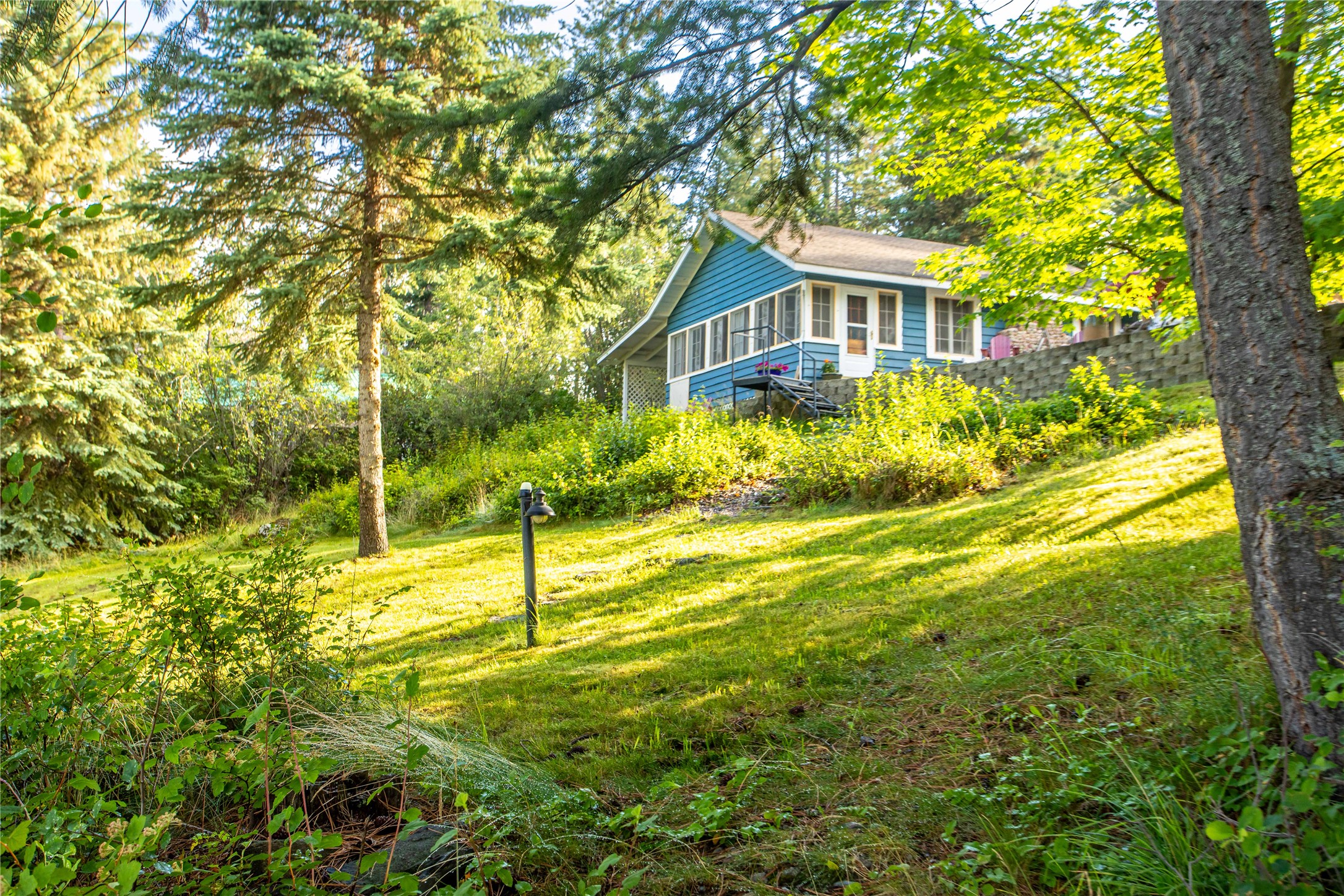 338 Flathead Lodge Road