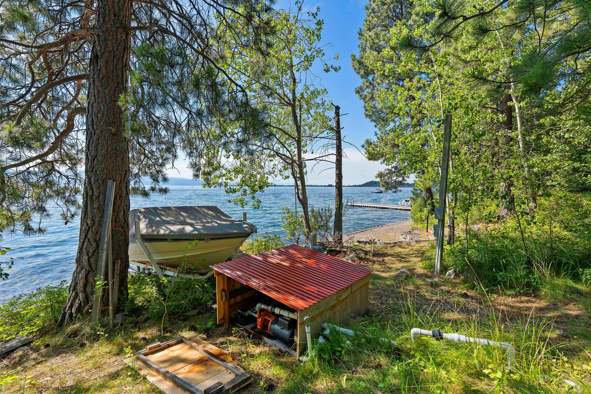 338 Flathead Lodge Road