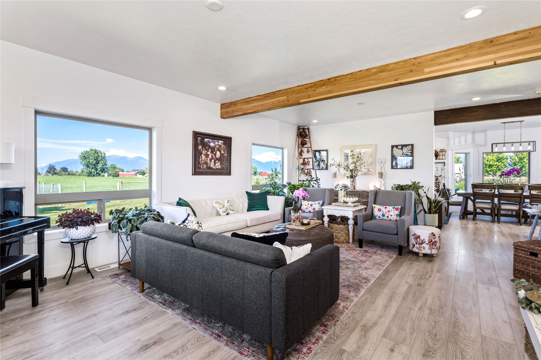 1185 Majestic View Lane
