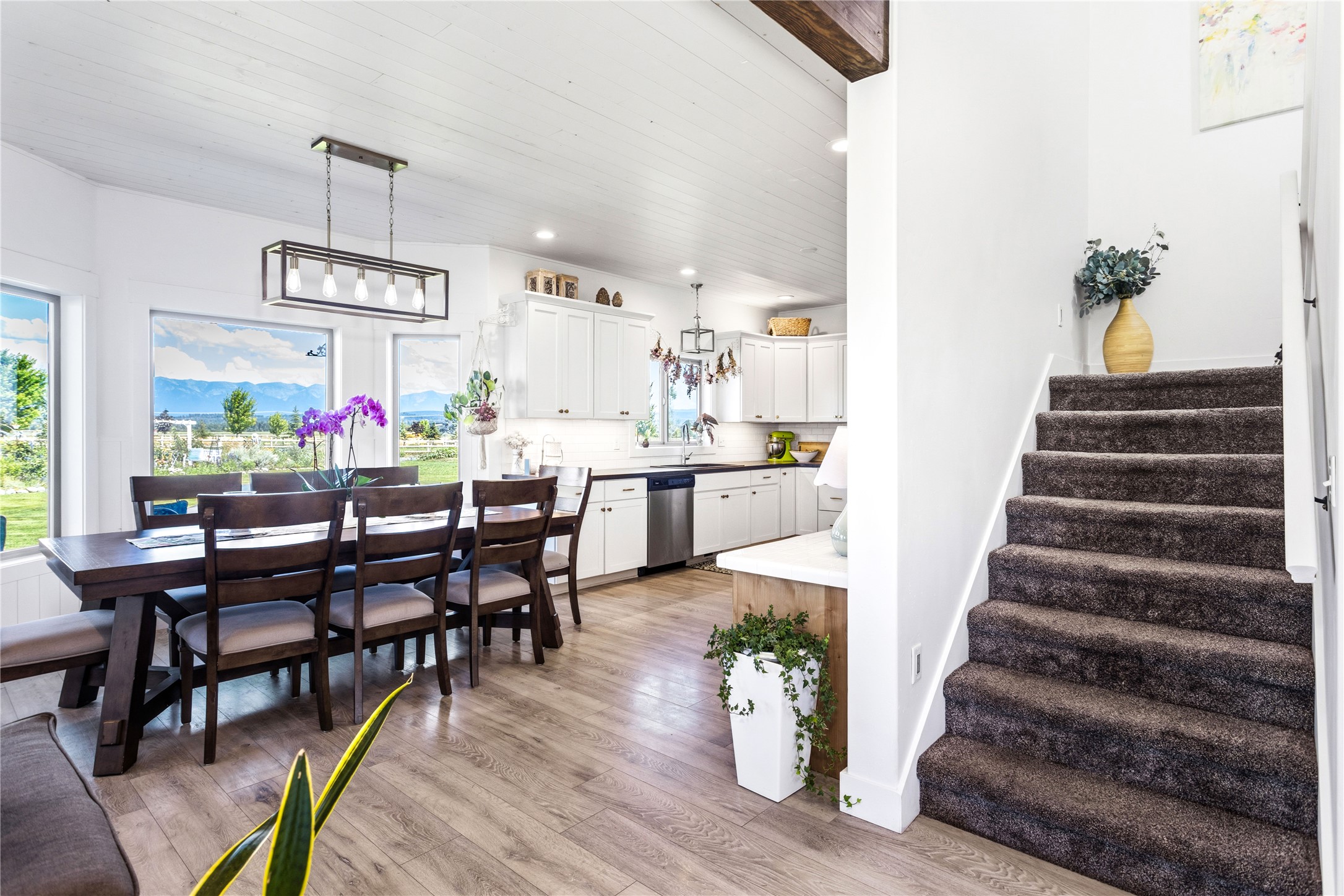 1185 Majestic View Lane