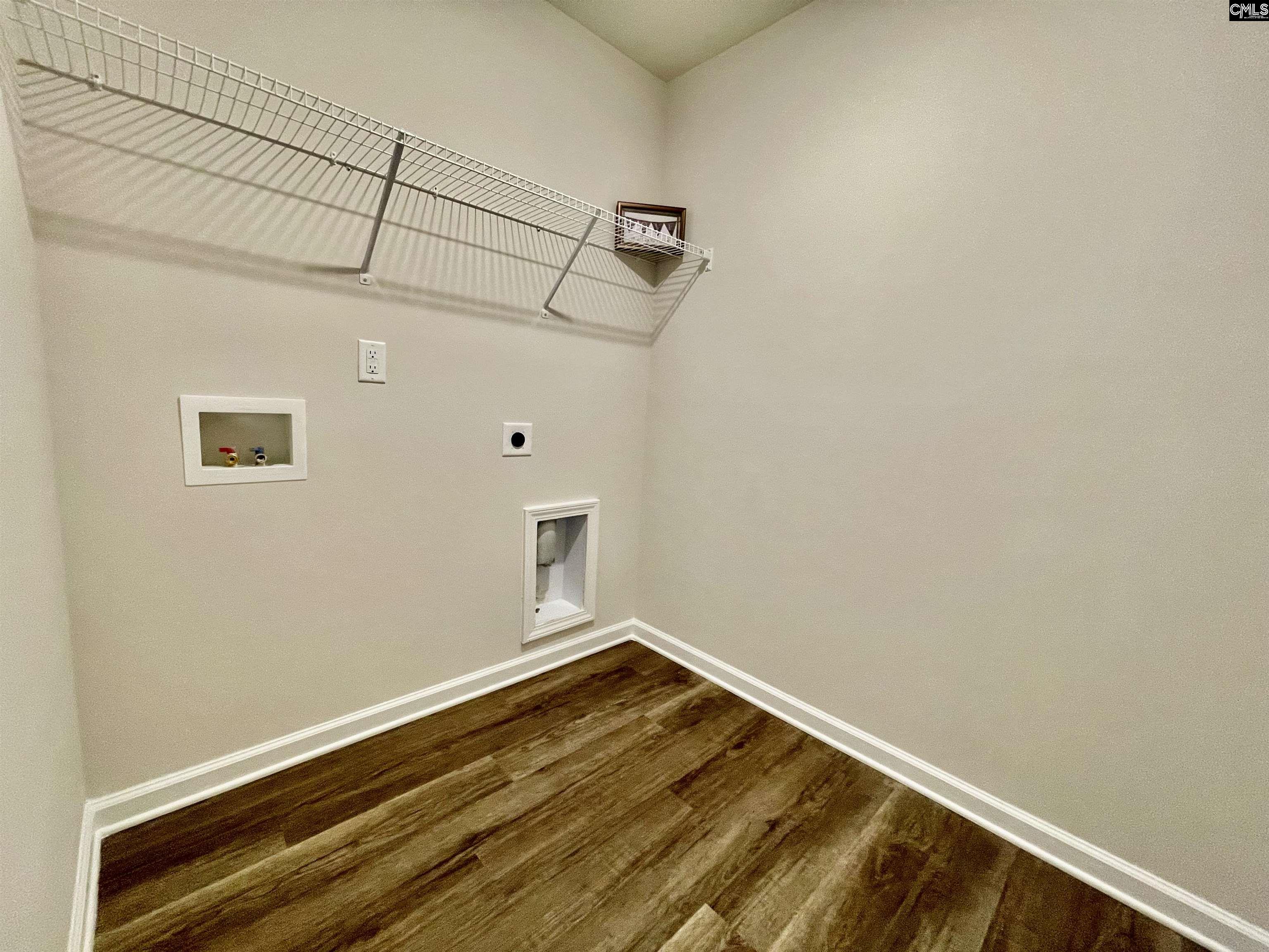 605 Bronze Fantail Run