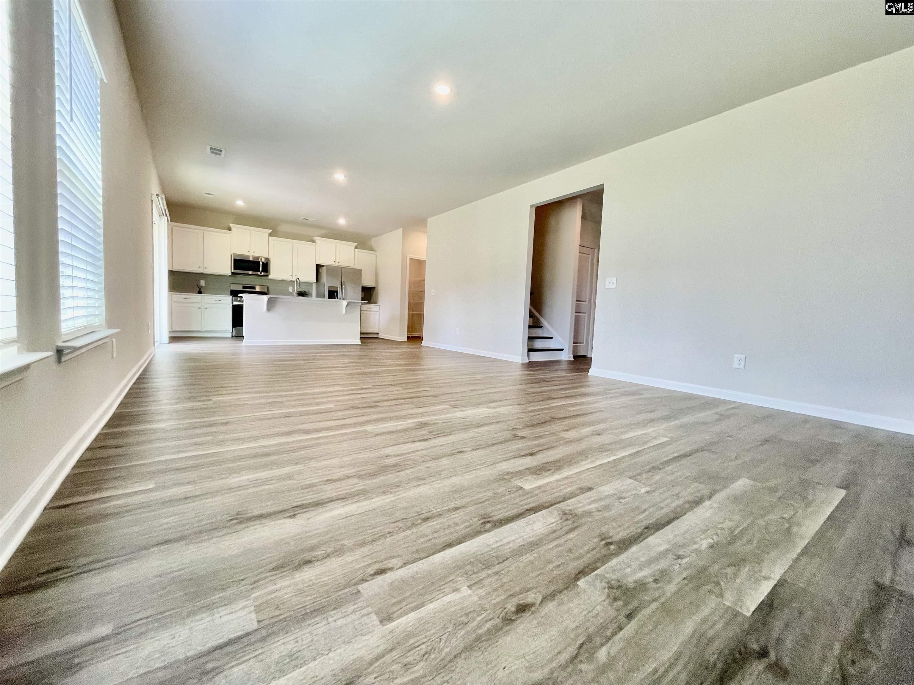 605 Bronze Fantail Run