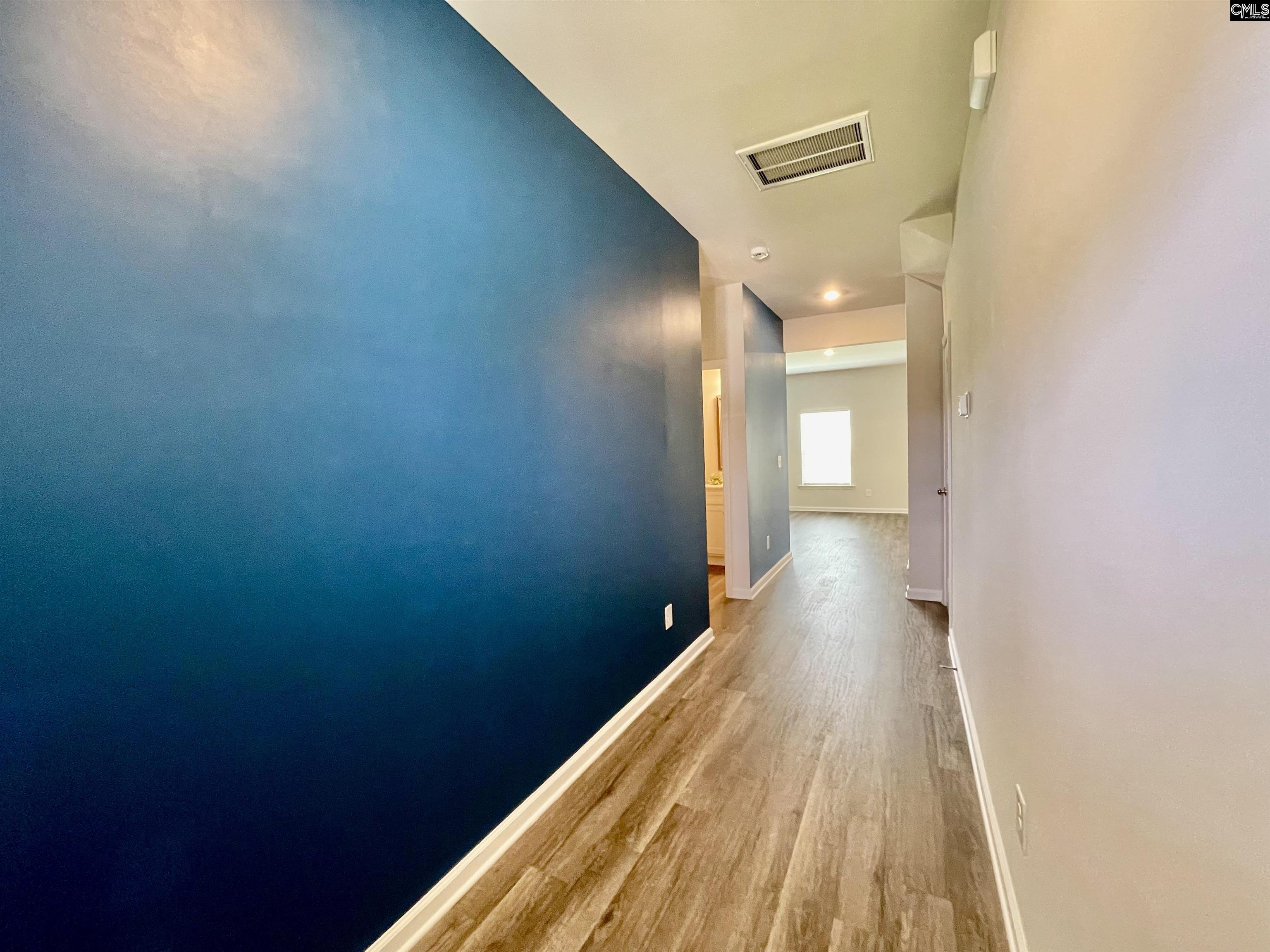 605 Bronze Fantail Run