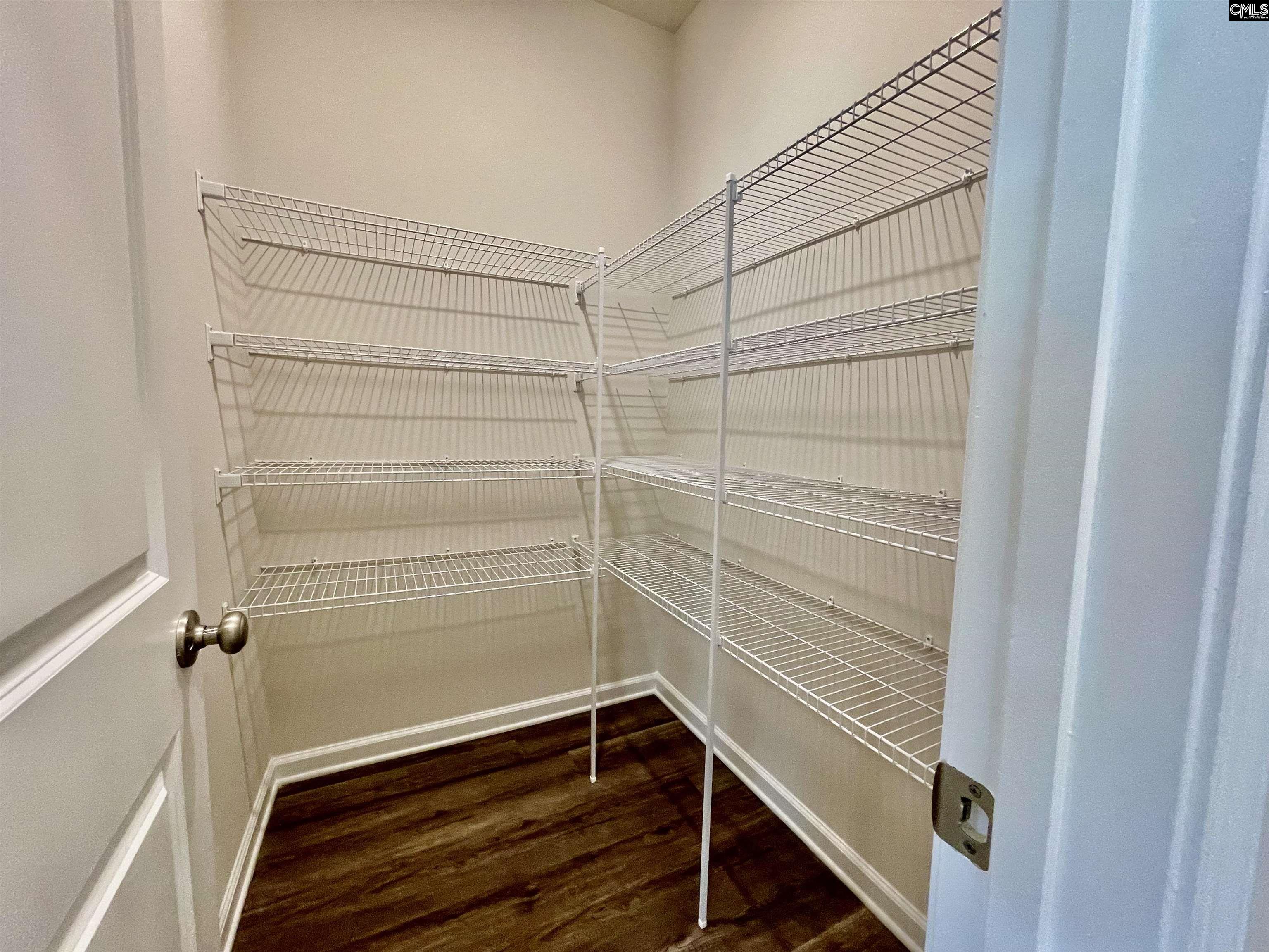 605 Bronze Fantail Run