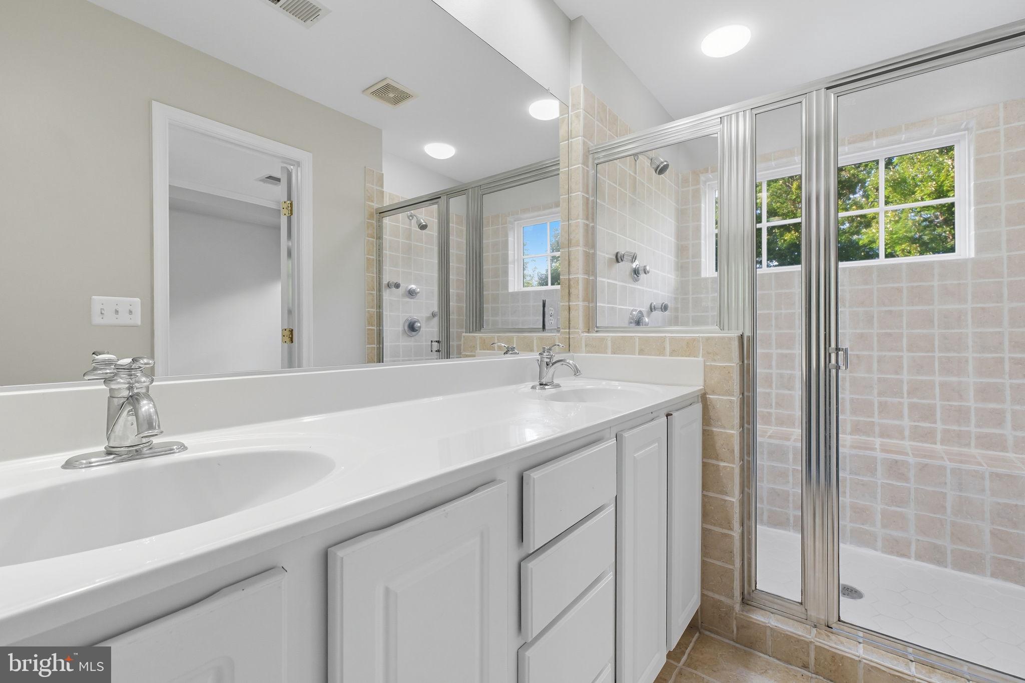 8151 DOVE COTTAGE COURT