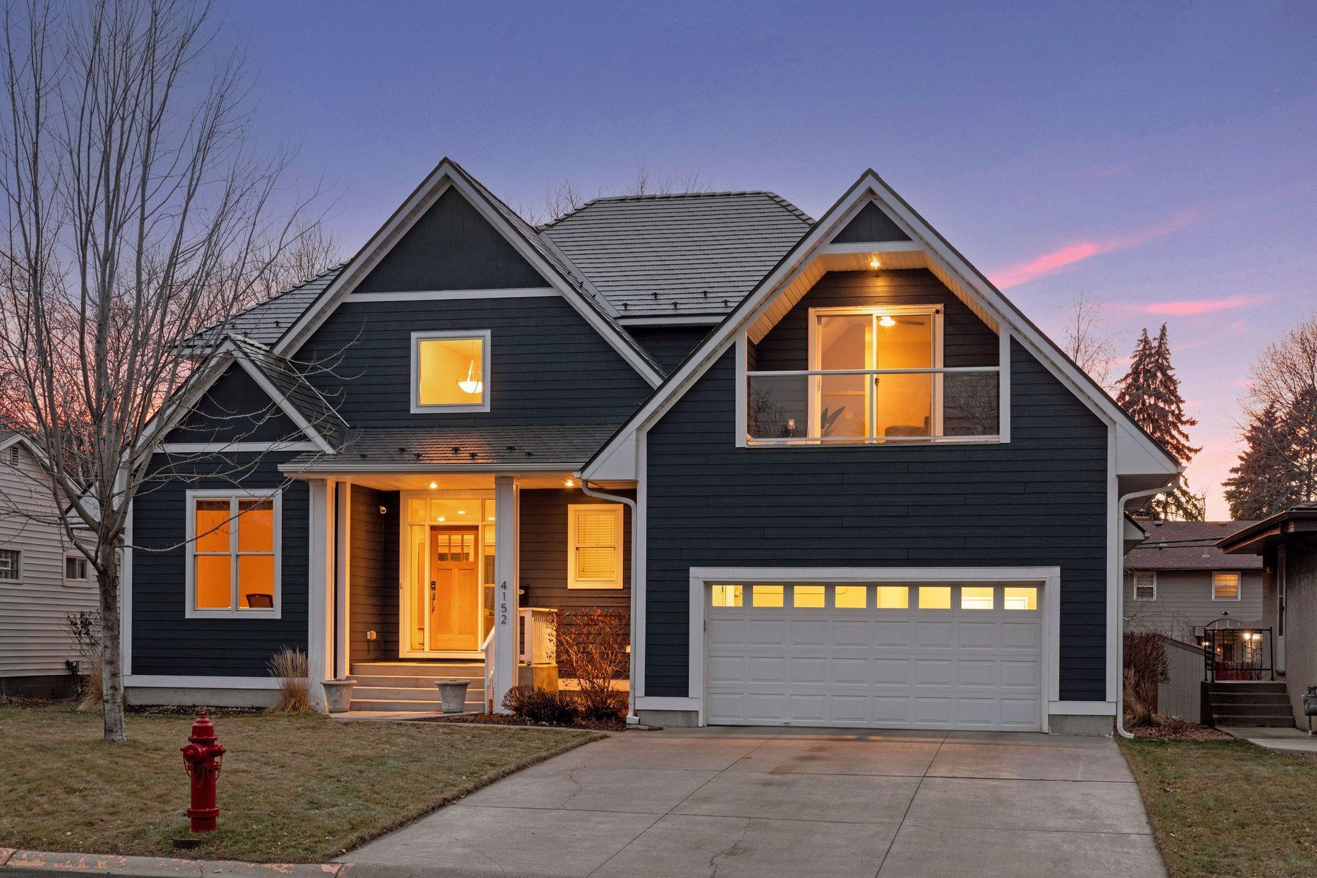 4152 Cleveland Street NE