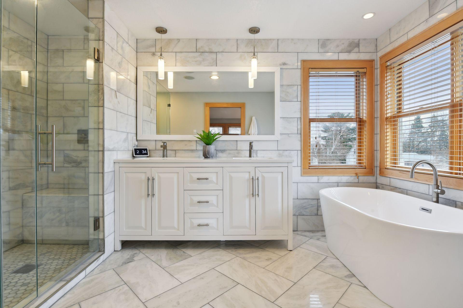 4152 Cleveland Street NE