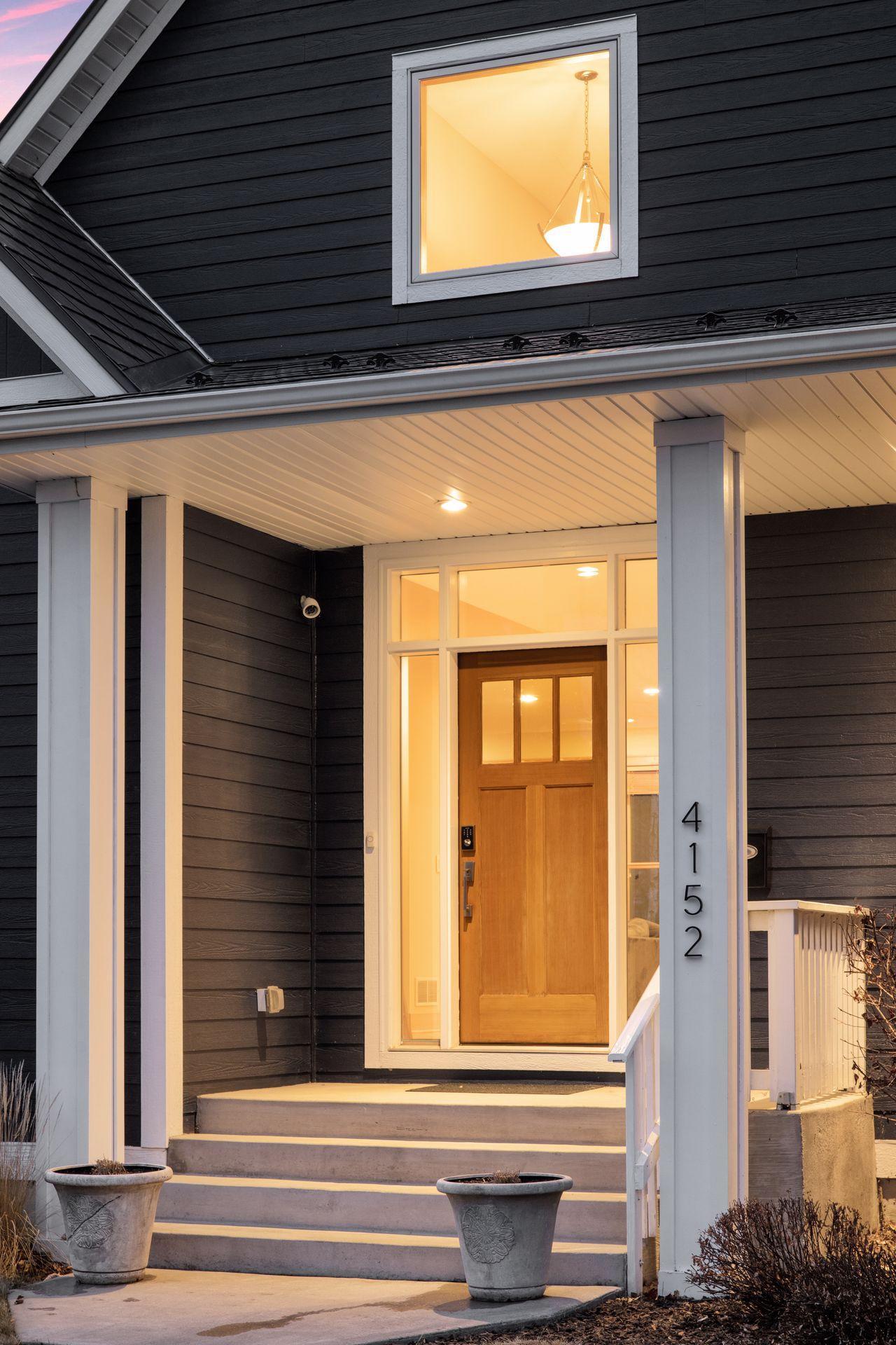 4152 Cleveland Street NE