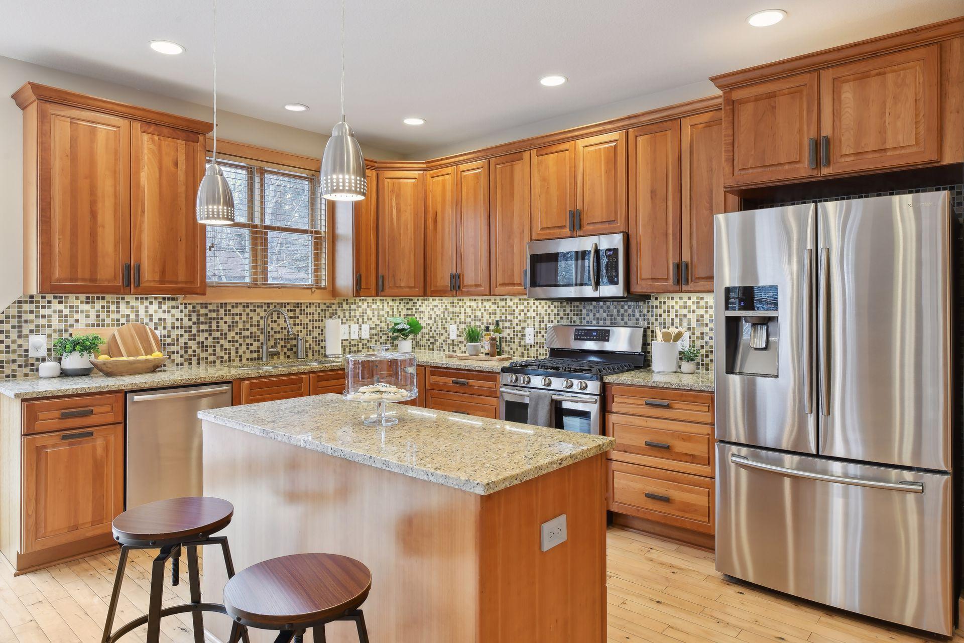 4152 Cleveland Street NE