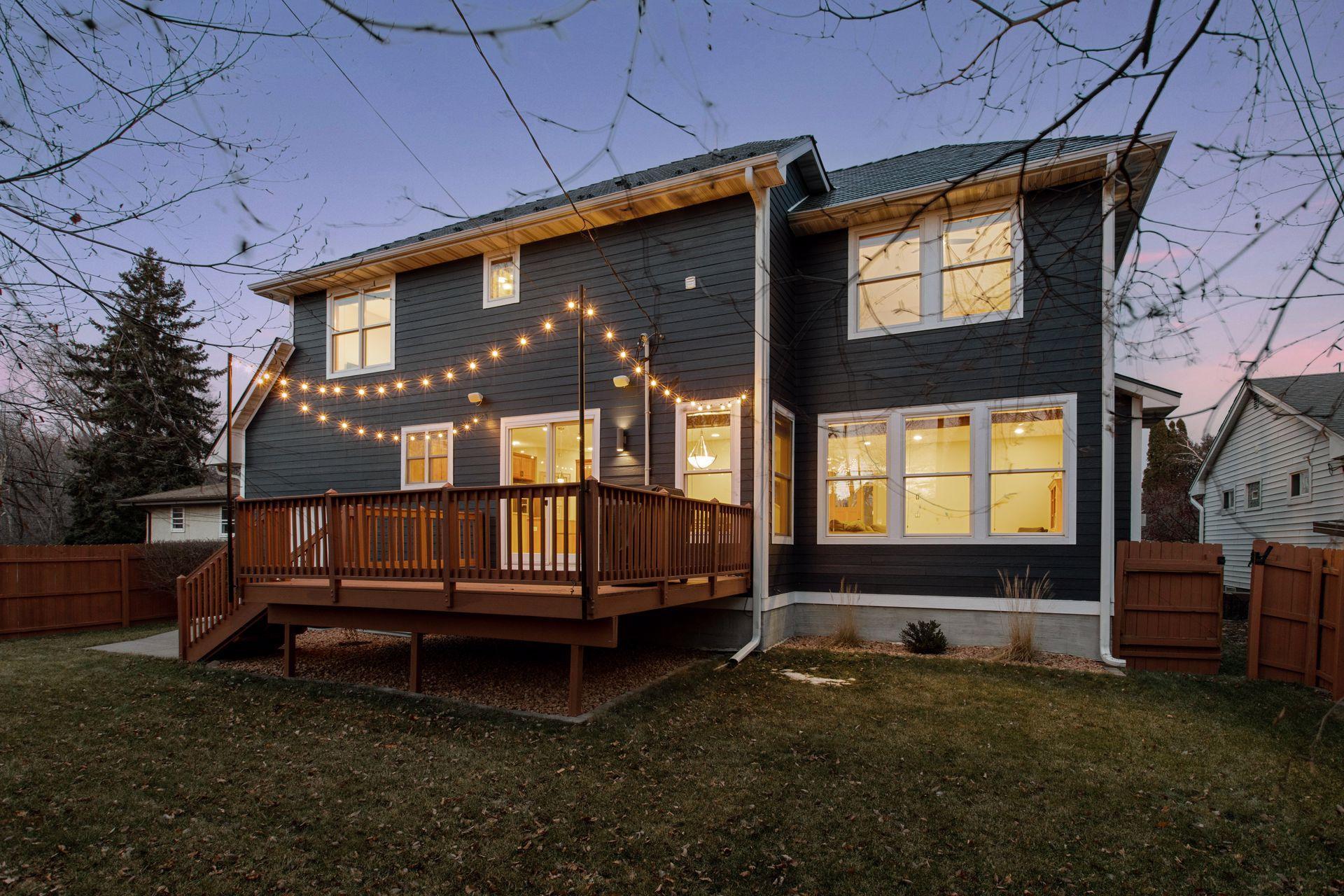 4152 Cleveland Street NE