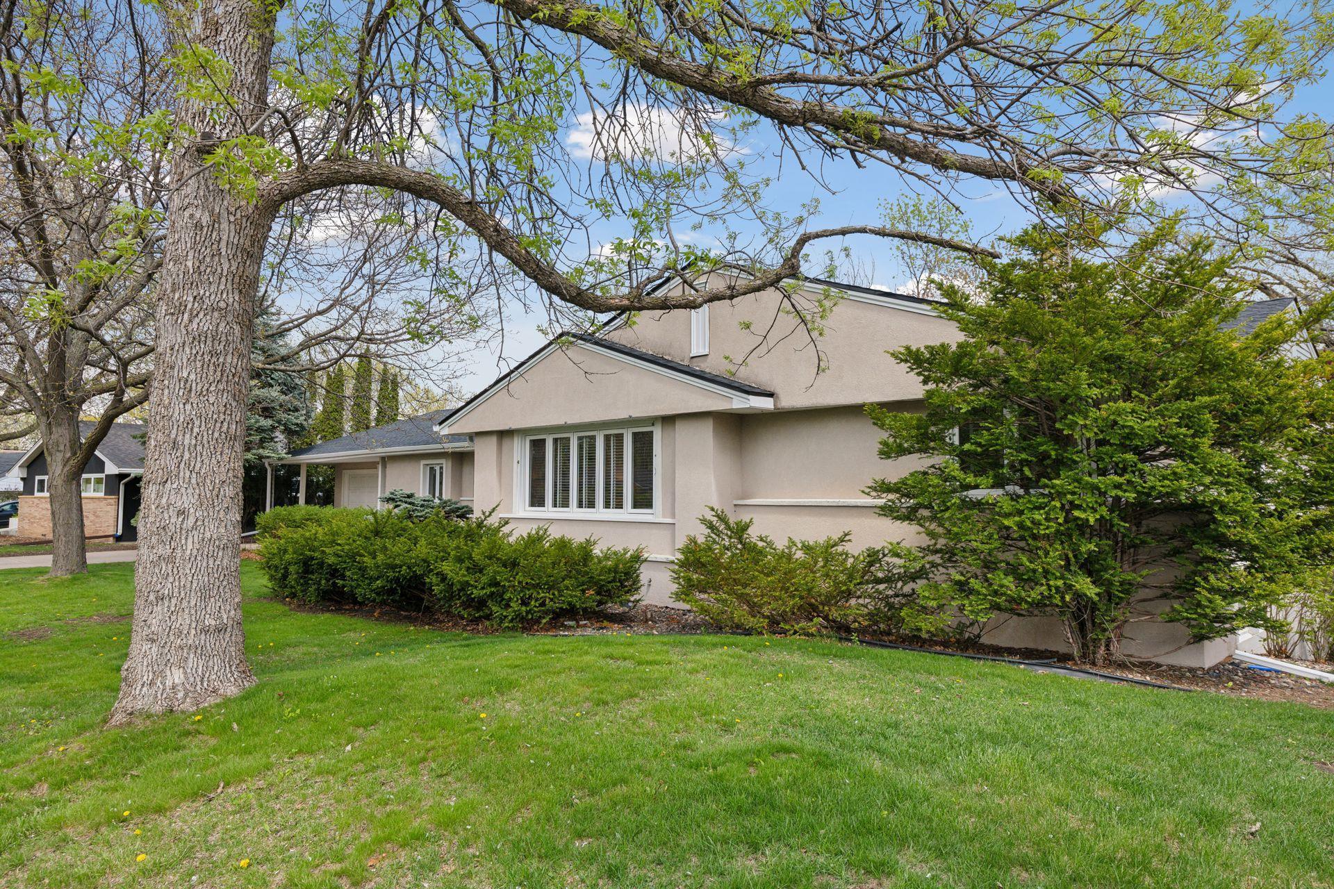 6701 Southcrest Drive