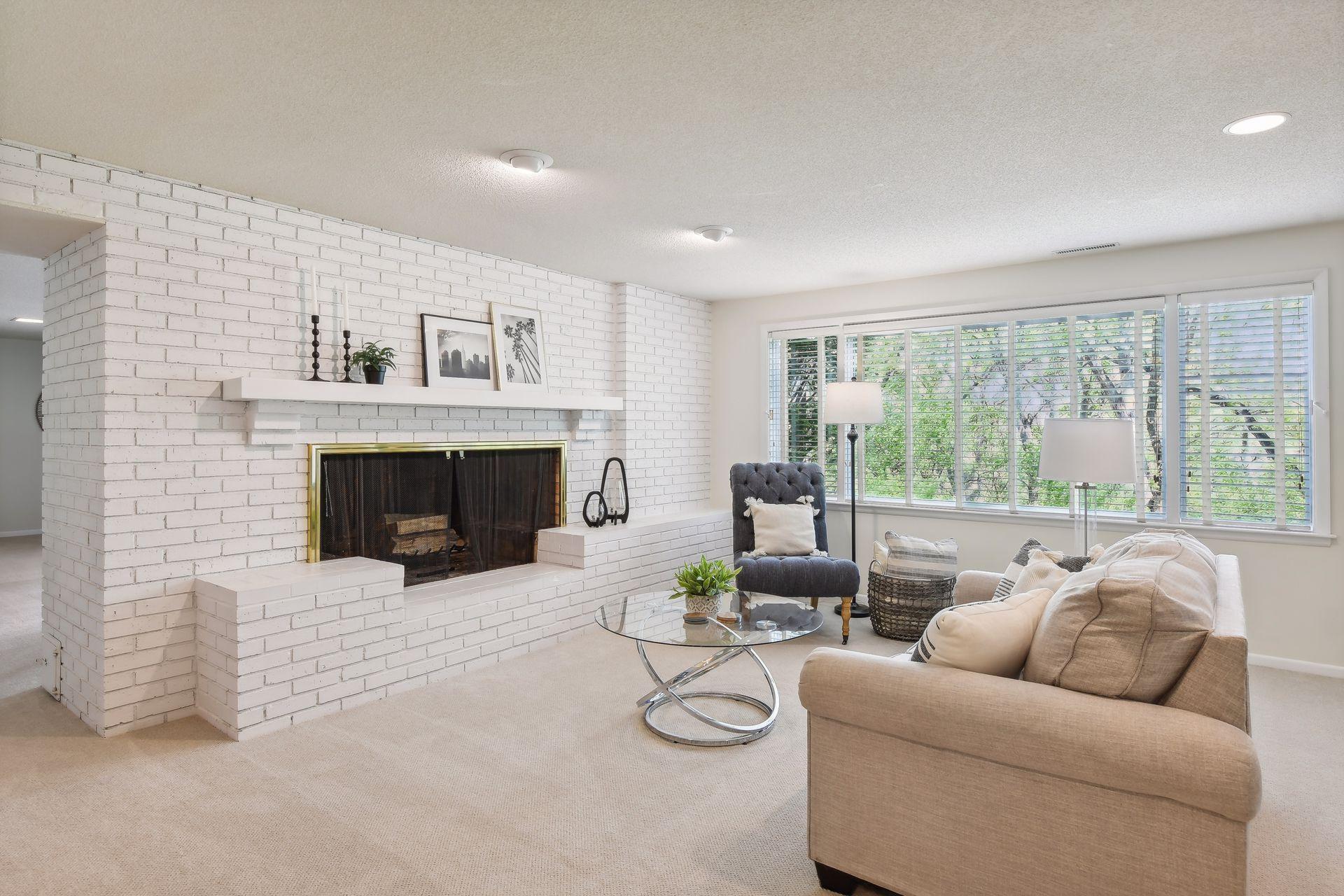 6701 Southcrest Drive