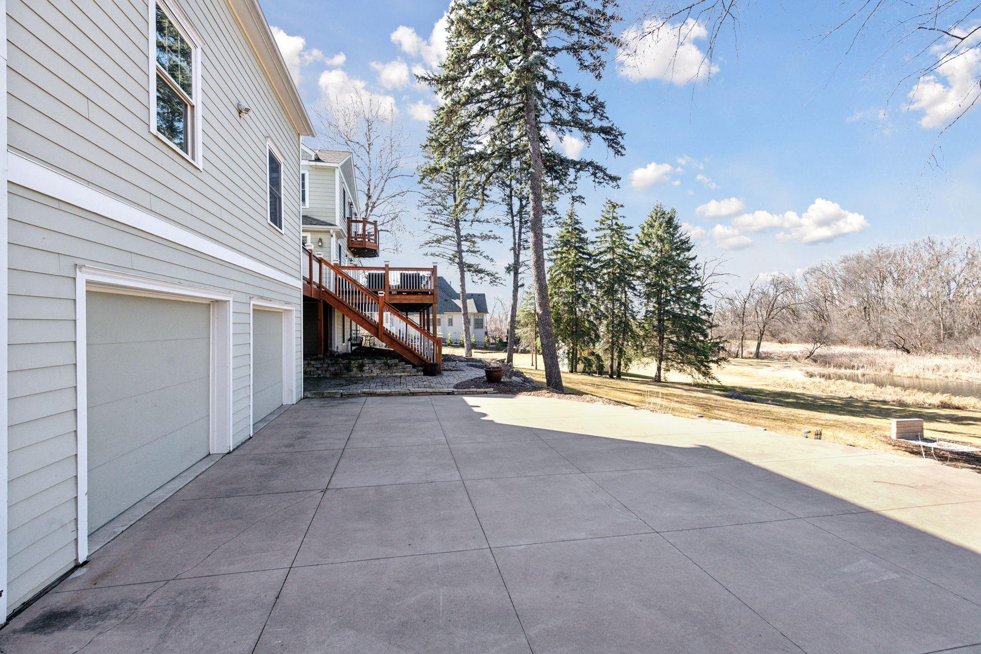 2526 Crosby Road