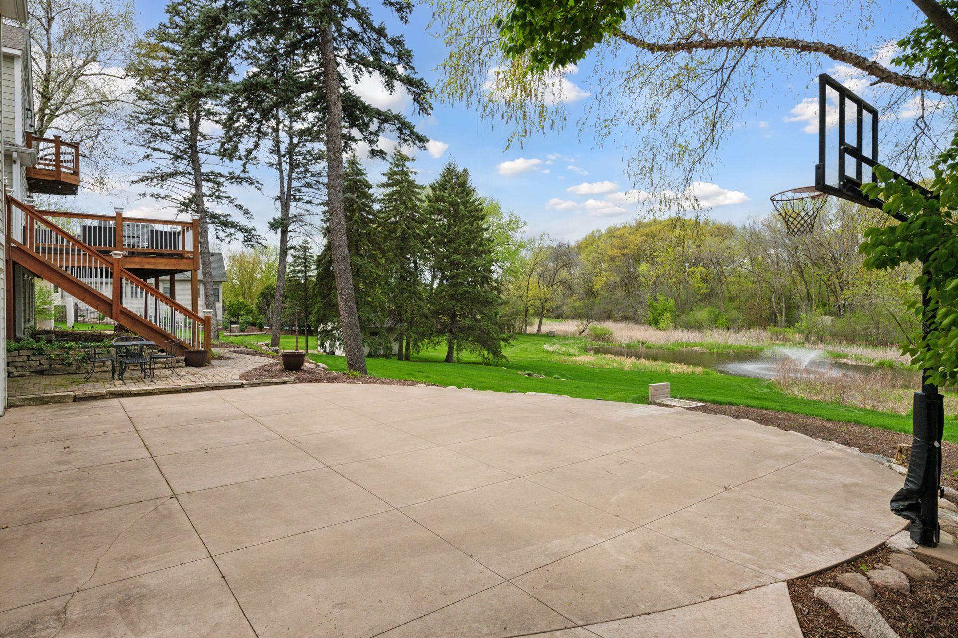 2526 Crosby Road