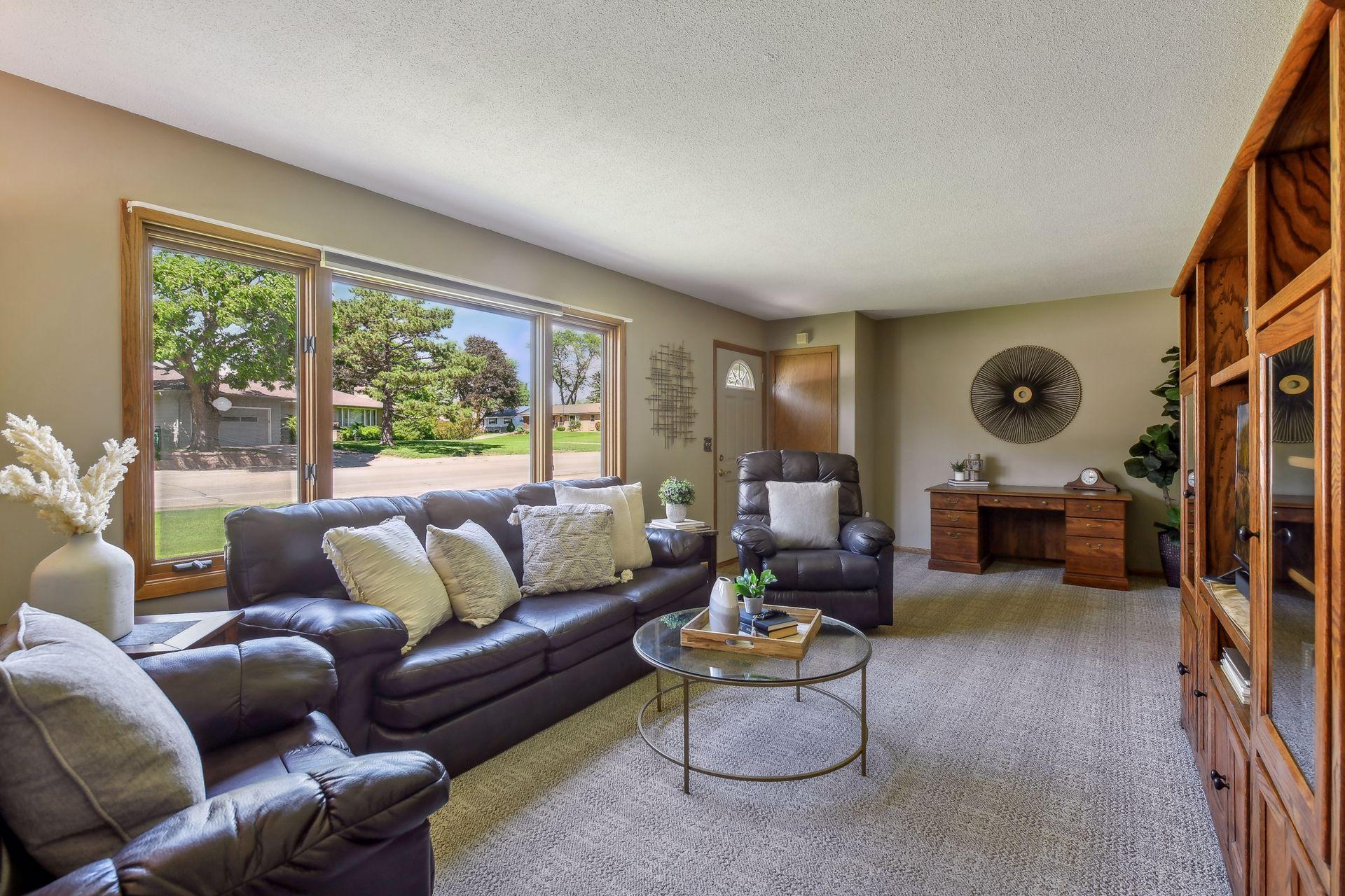 6829 Medicine Lake Road