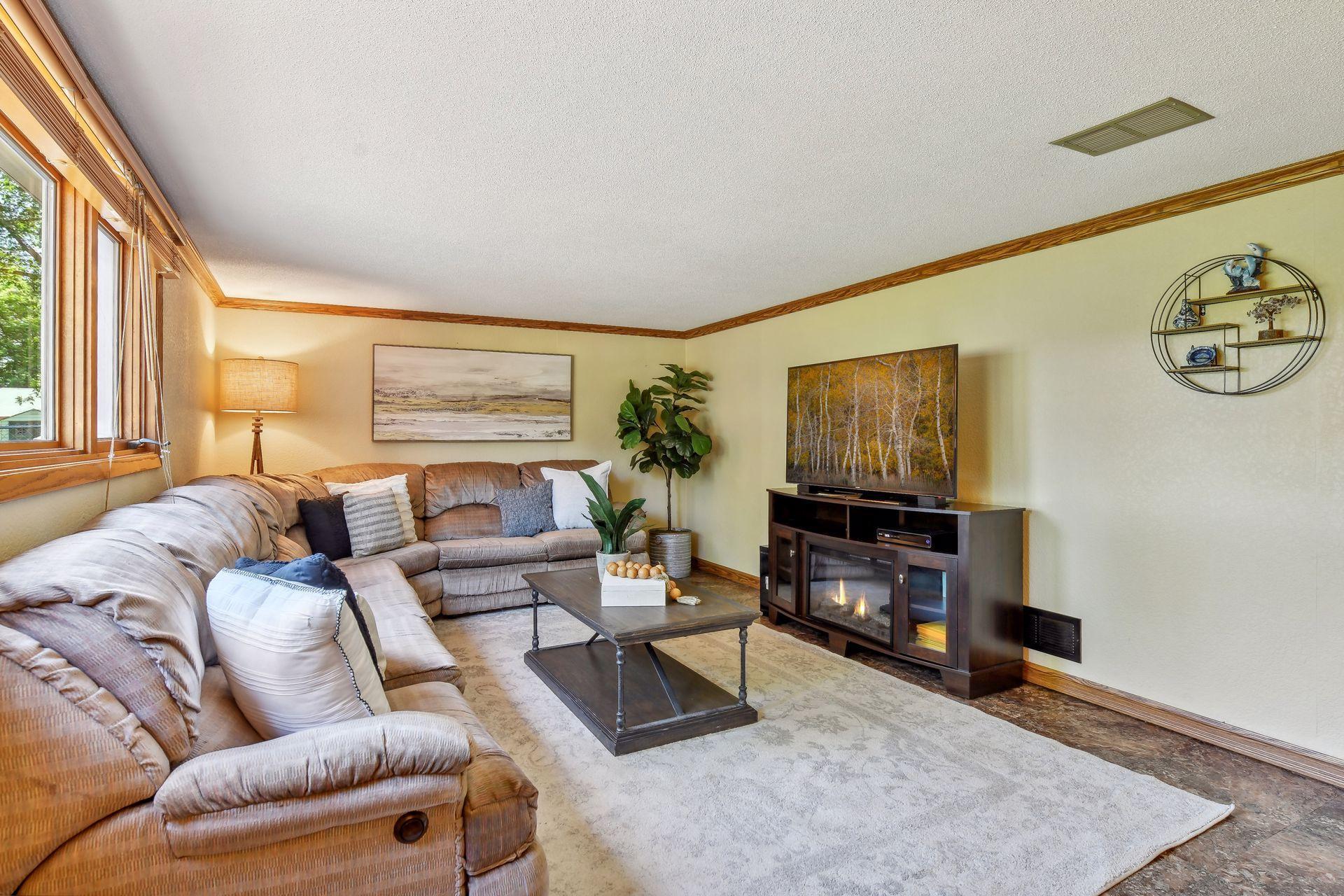 6829 Medicine Lake Road