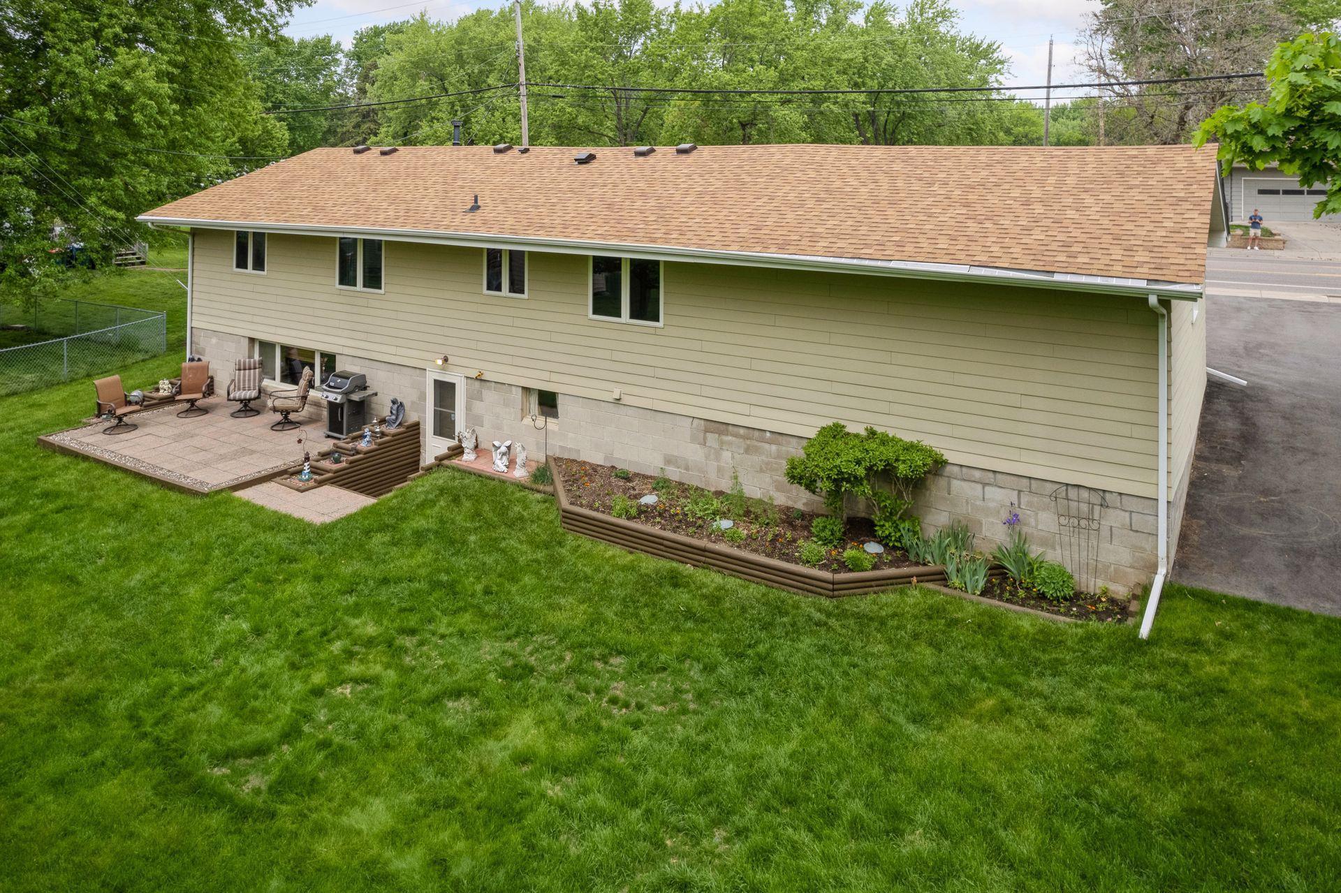 6829 Medicine Lake Road
