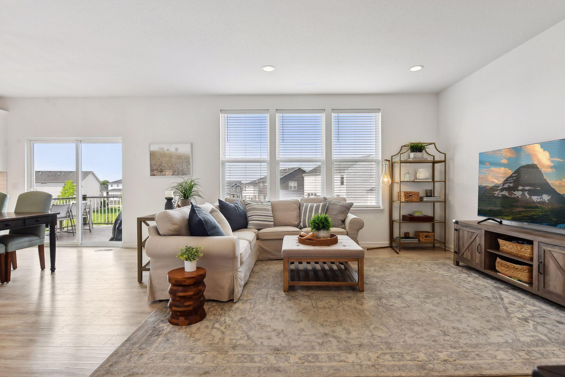 2825 Isabelle Drive
