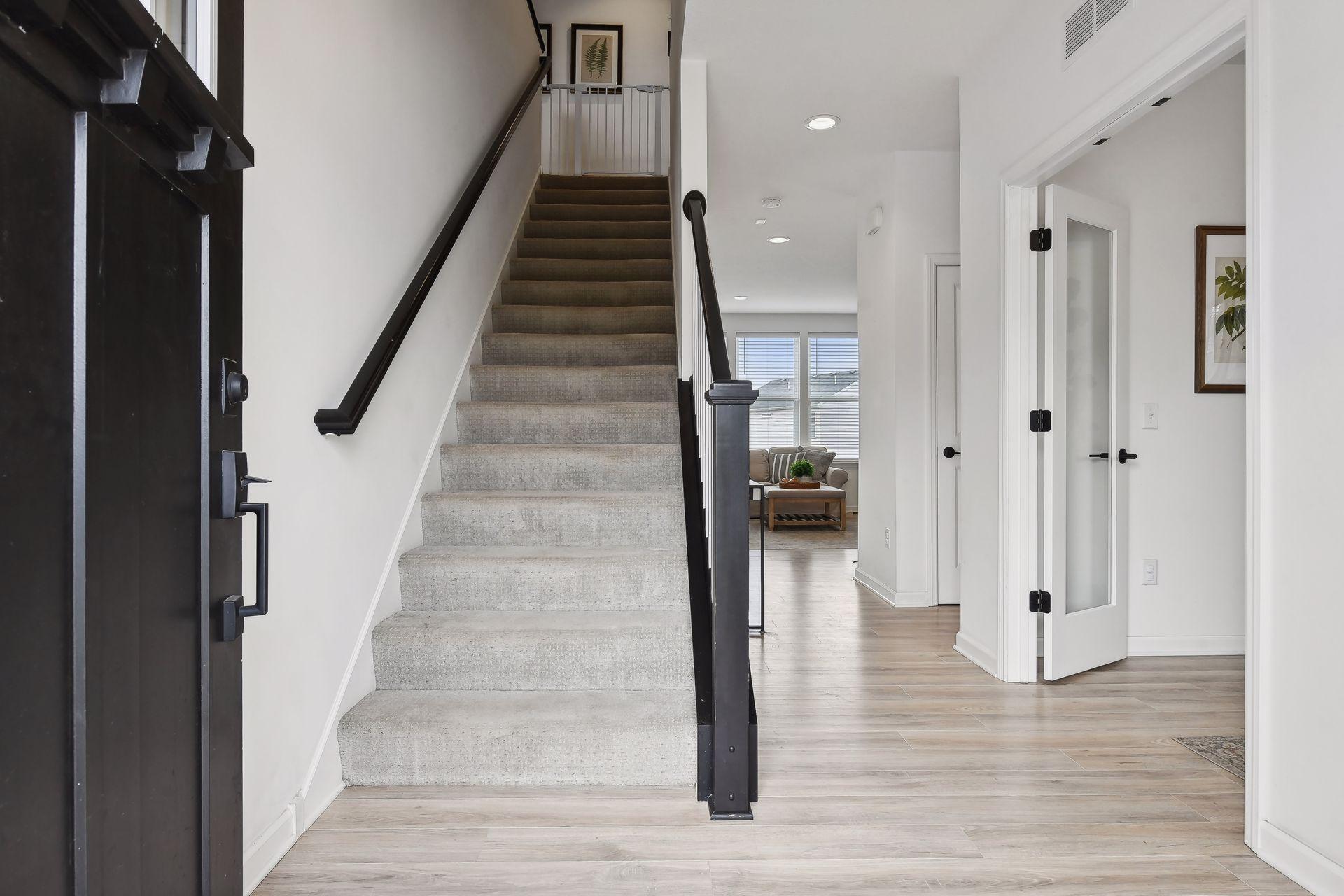 2825 Isabelle Drive