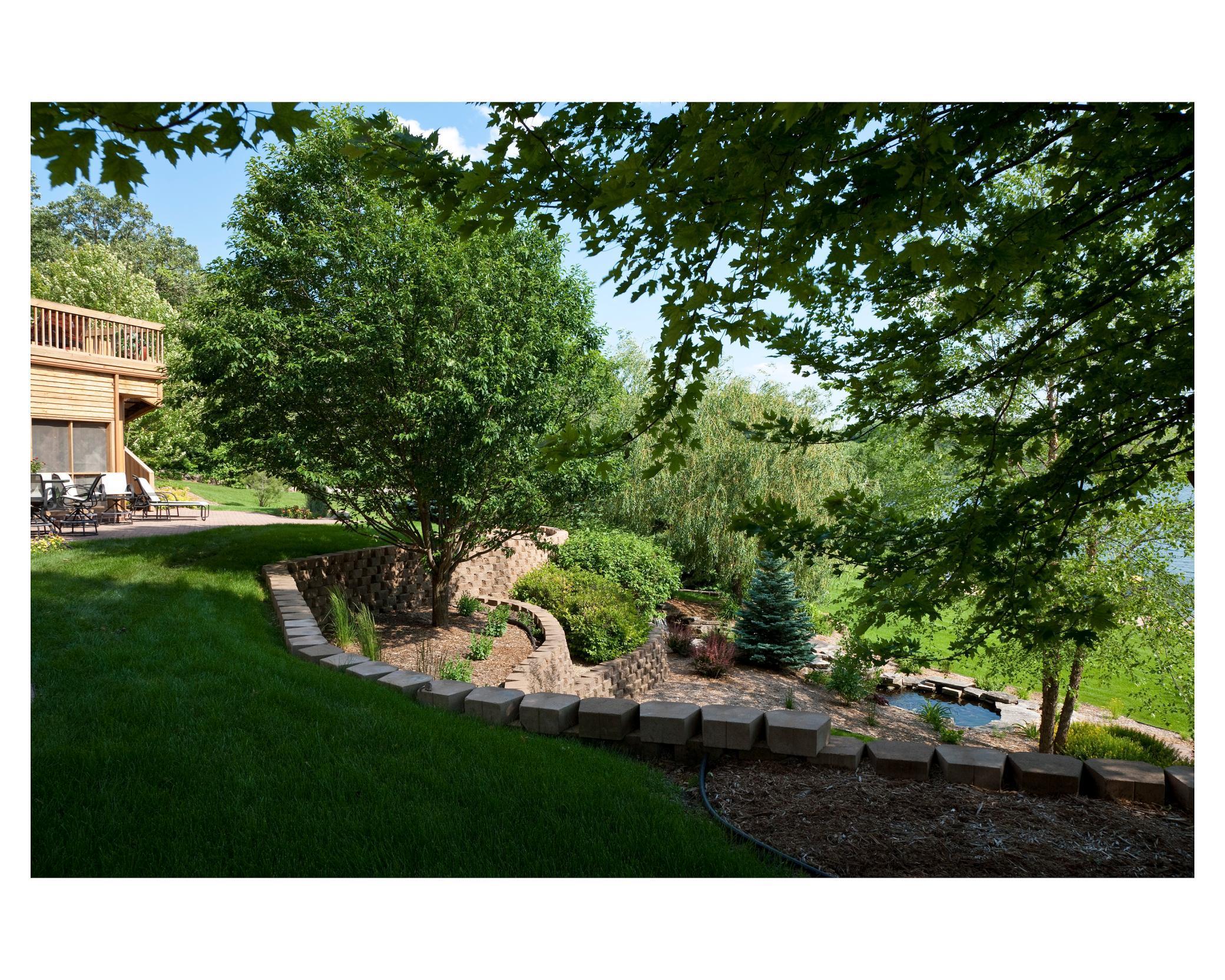 11912 County Road 12 NW