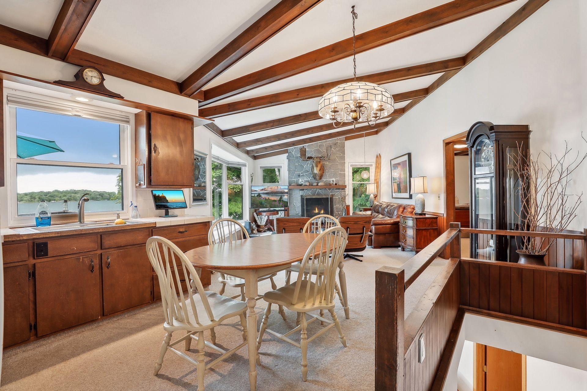 19466 Peninsula Trail