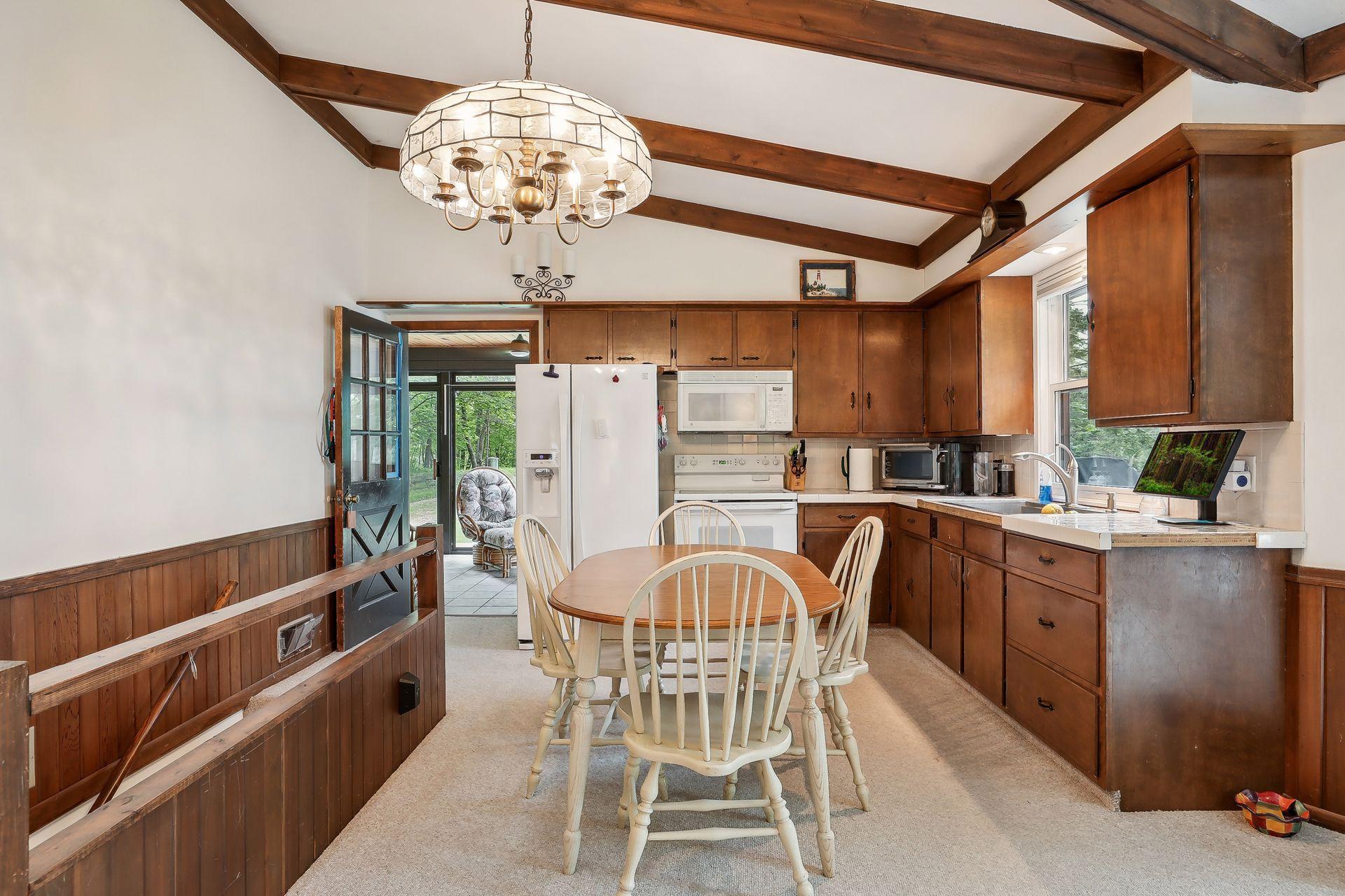 19466 Peninsula Trail