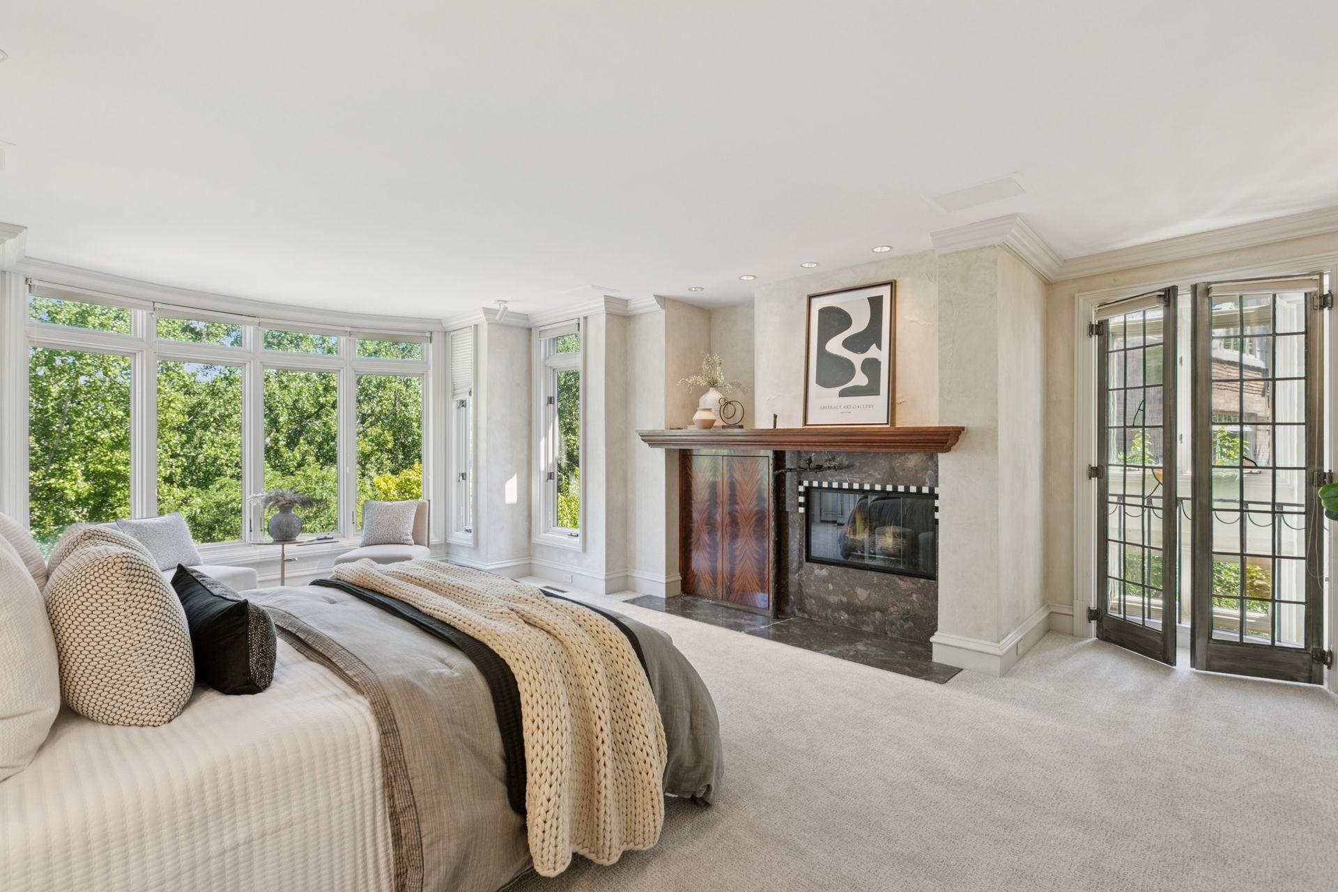 112 Groveland Terrace