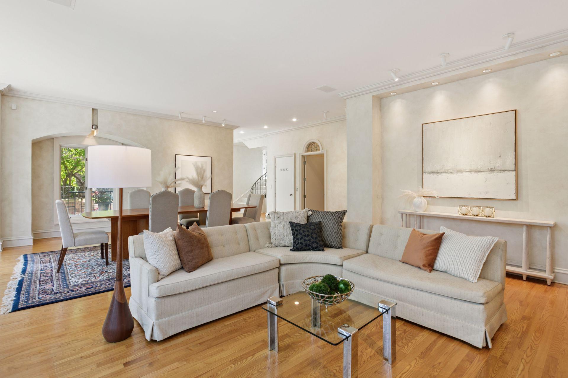 112 Groveland Terrace