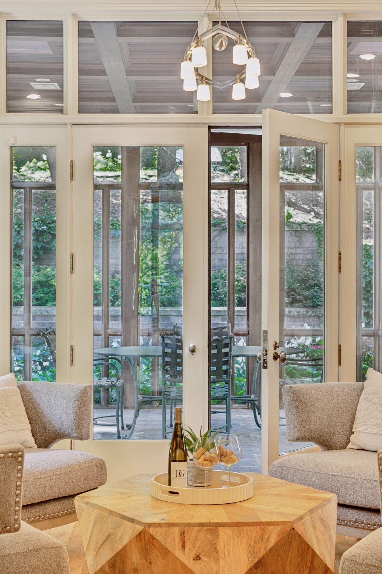 112 Groveland Terrace