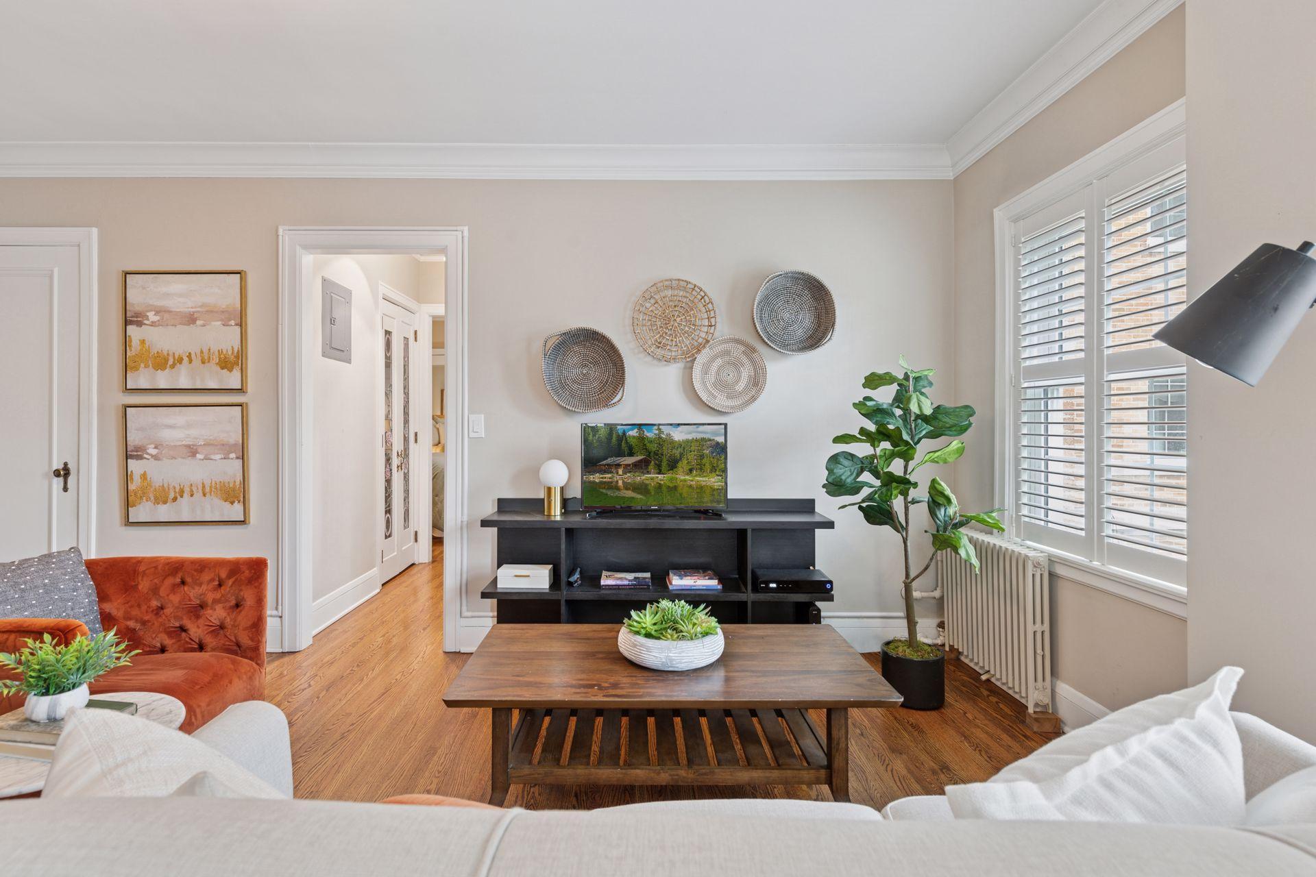 2615 Park Avenue Unit: 214