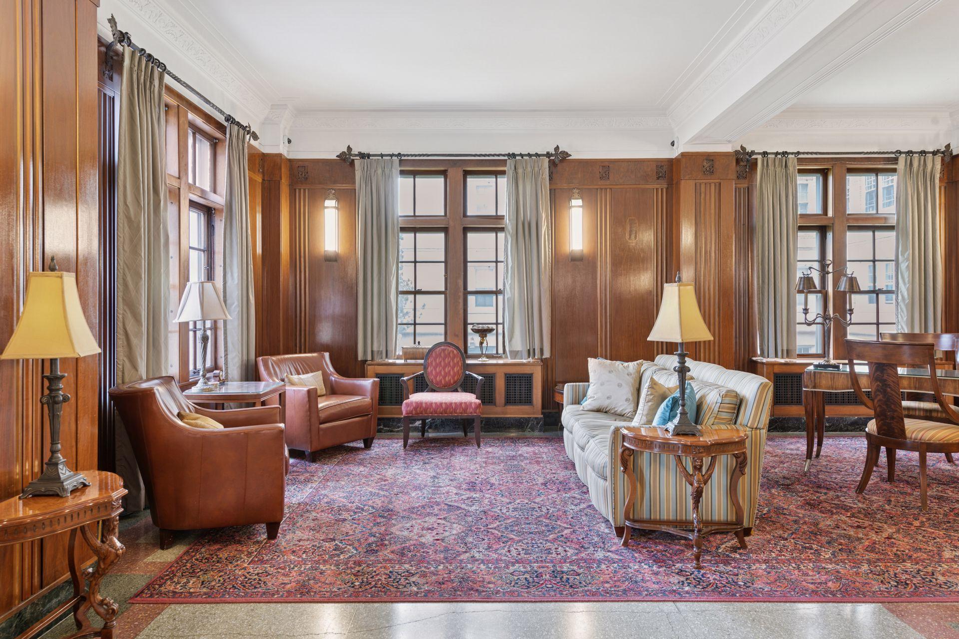 2615 Park Avenue Unit: 214