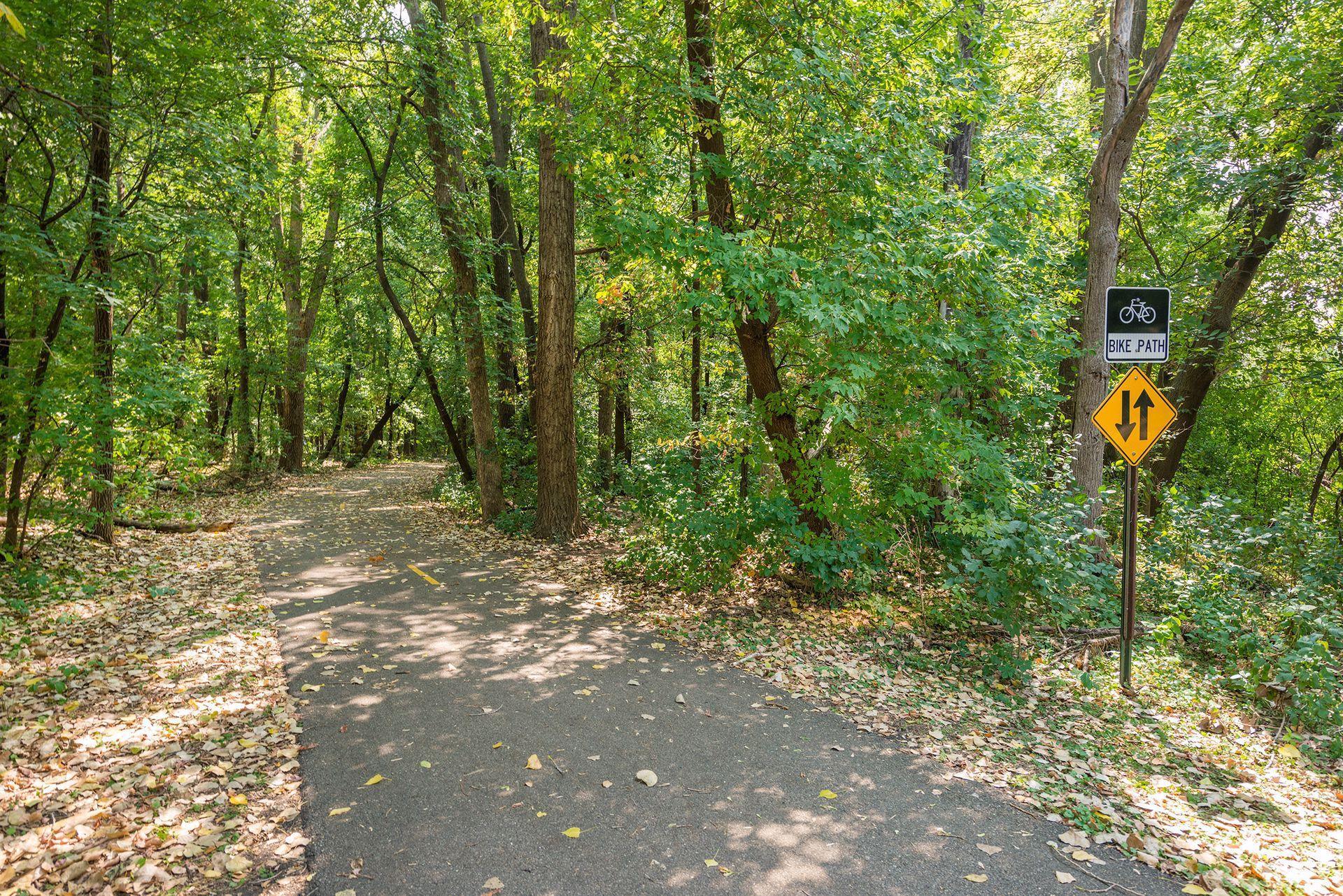 6537 Mccauley Trail W