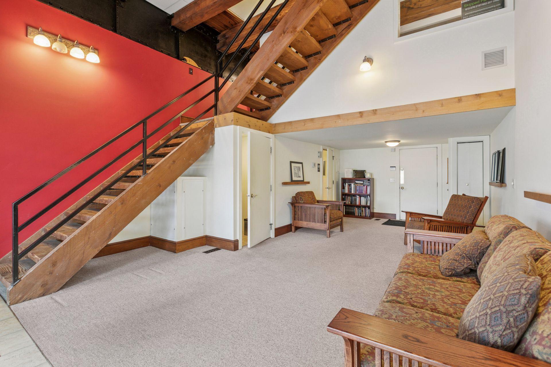 357 Kellogg Boulevard E Unit: 8