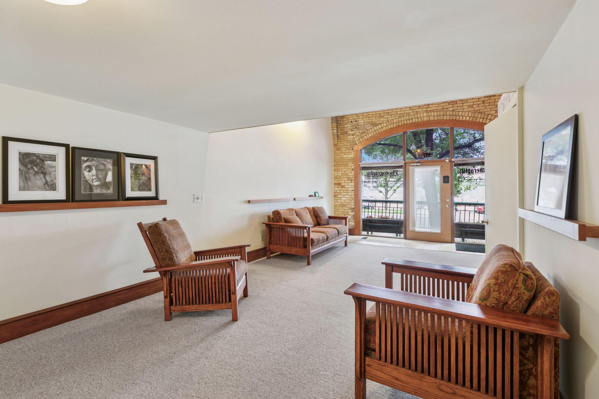 357 Kellogg Boulevard E Unit: 8