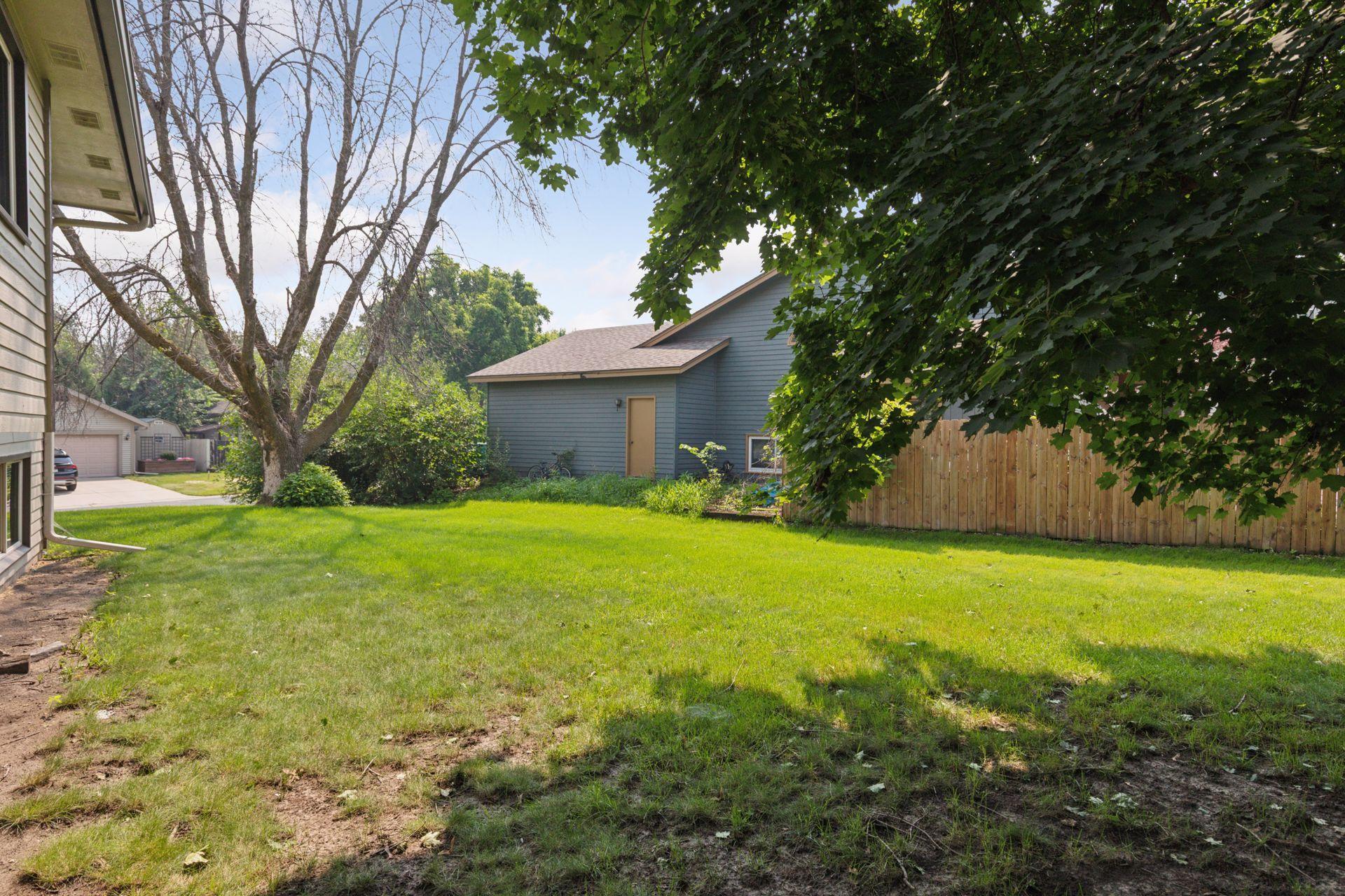 4765 W 143rd Street