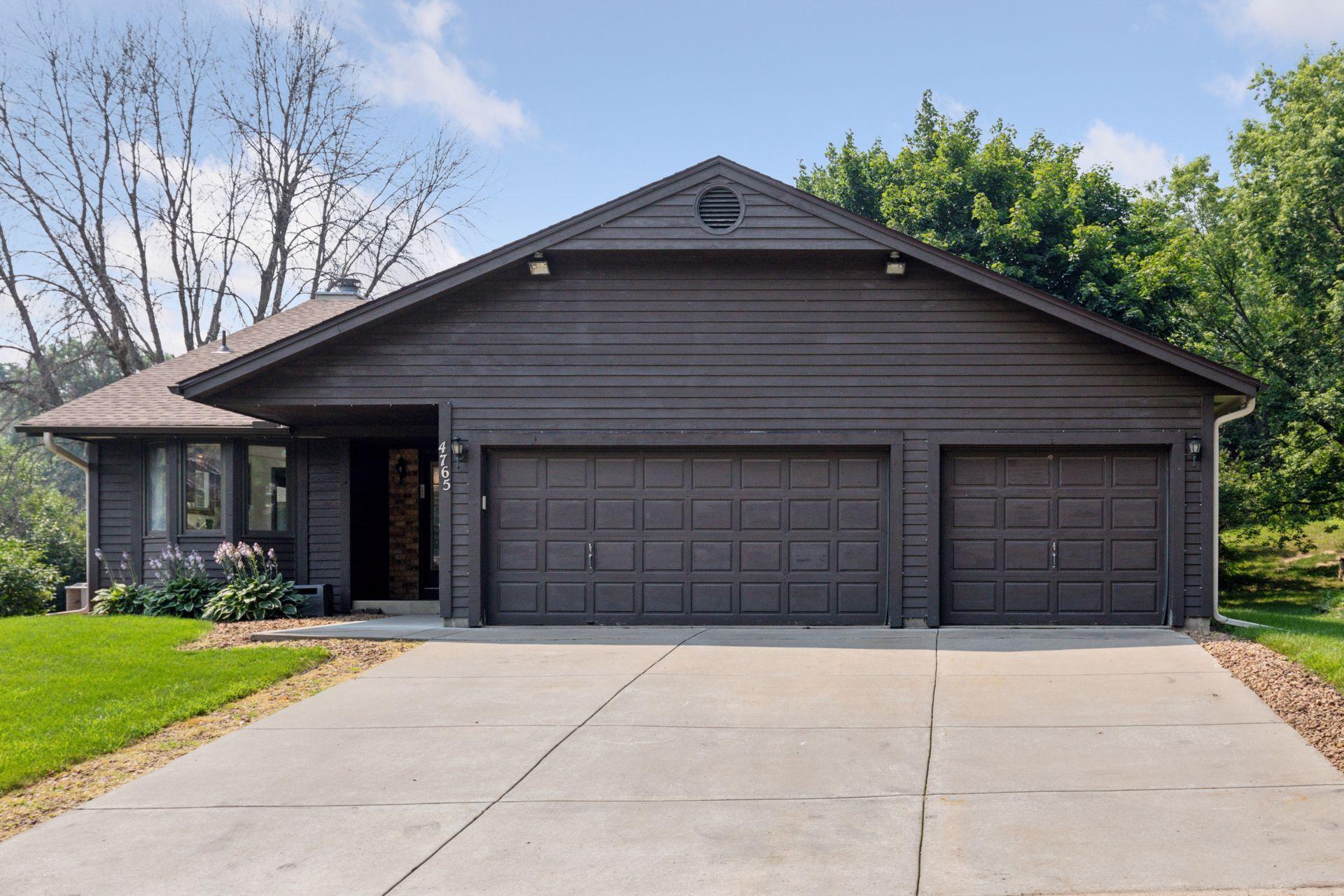 4765 W 143rd Street