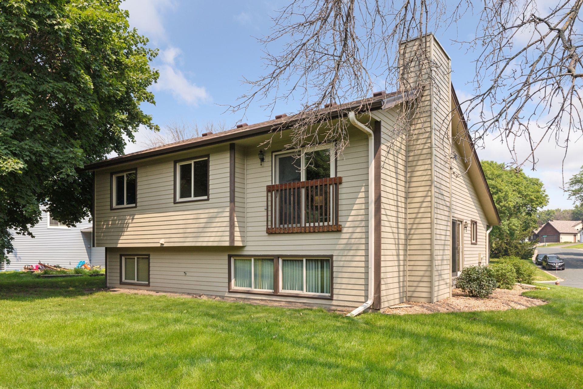 4765 W 143rd Street