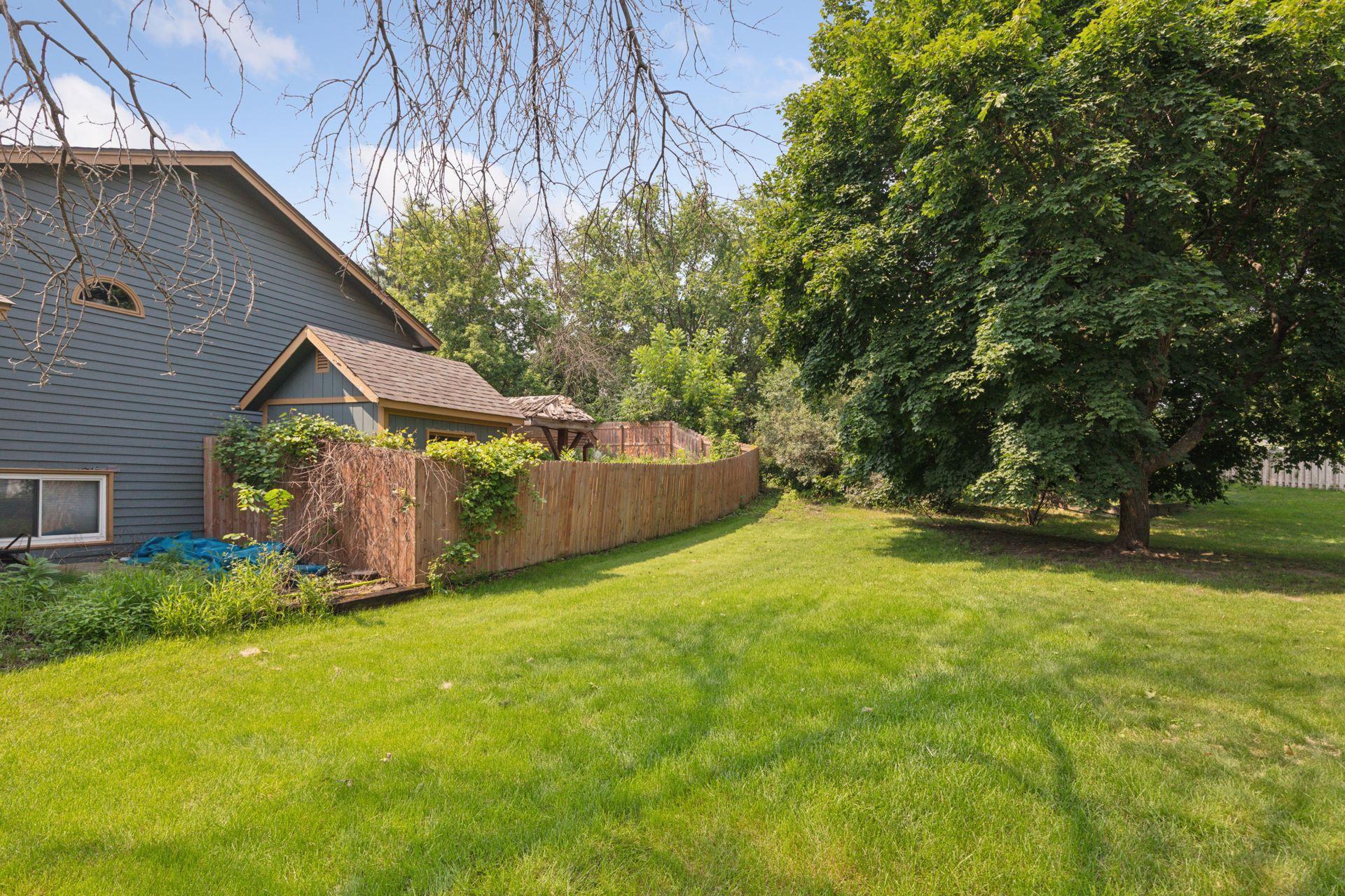 4765 W 143rd Street