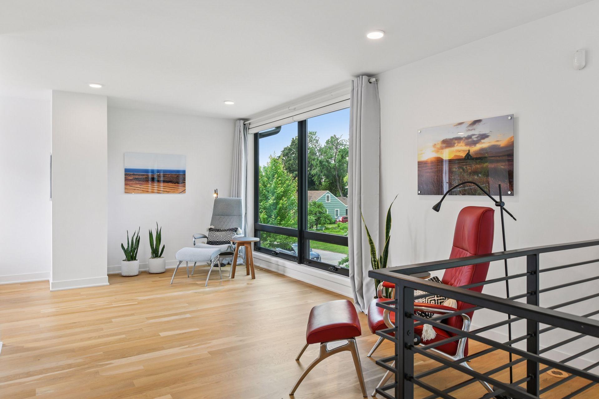 5721 Abbott Avenue S